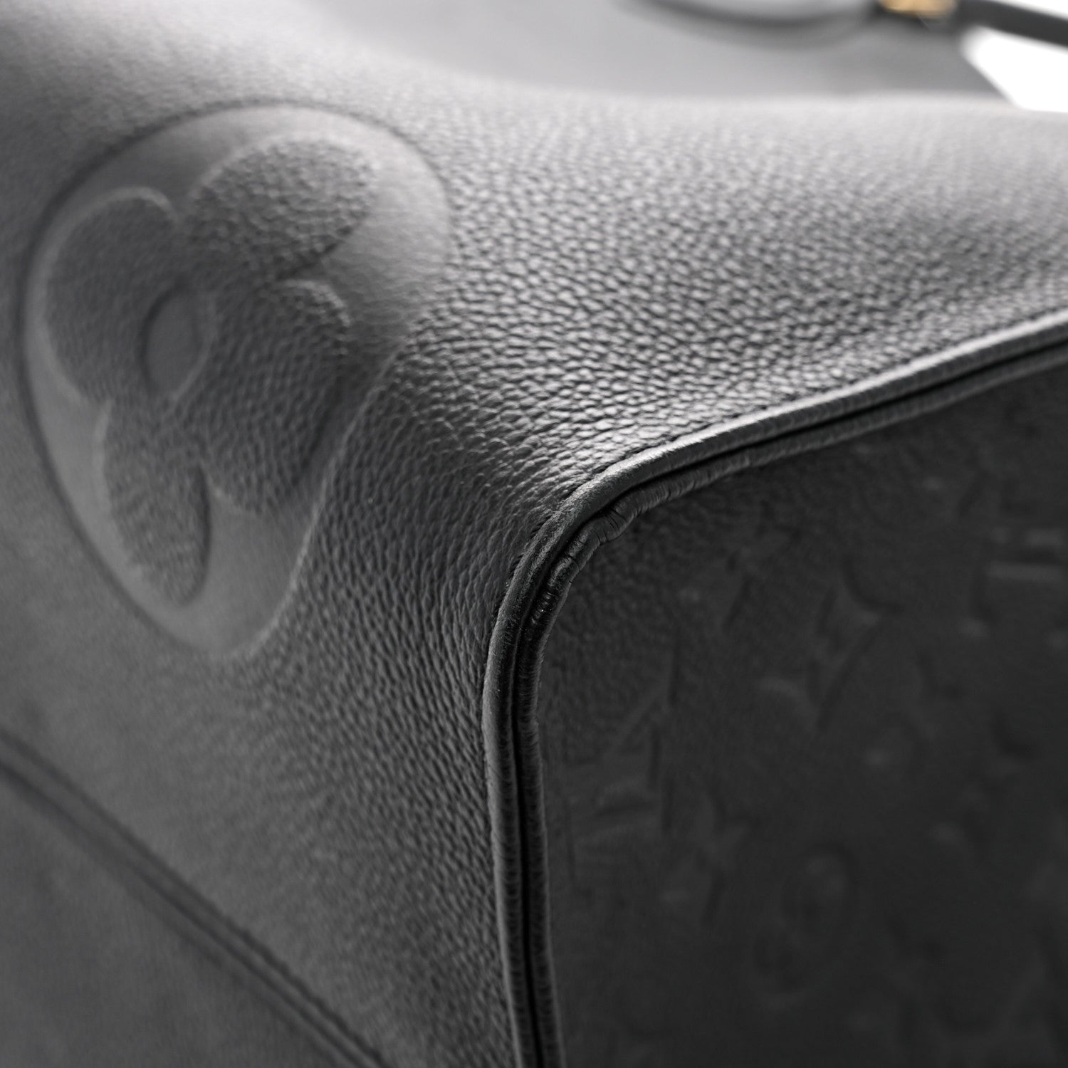 Louis Vuitton Empreinte Monogram Giant Onthego GM Black 10 of 10