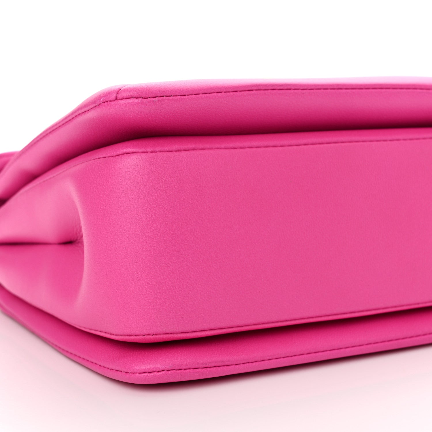 Valentino Garavani Nappa One Stud Chain Clutch Pink PP 9 of 12