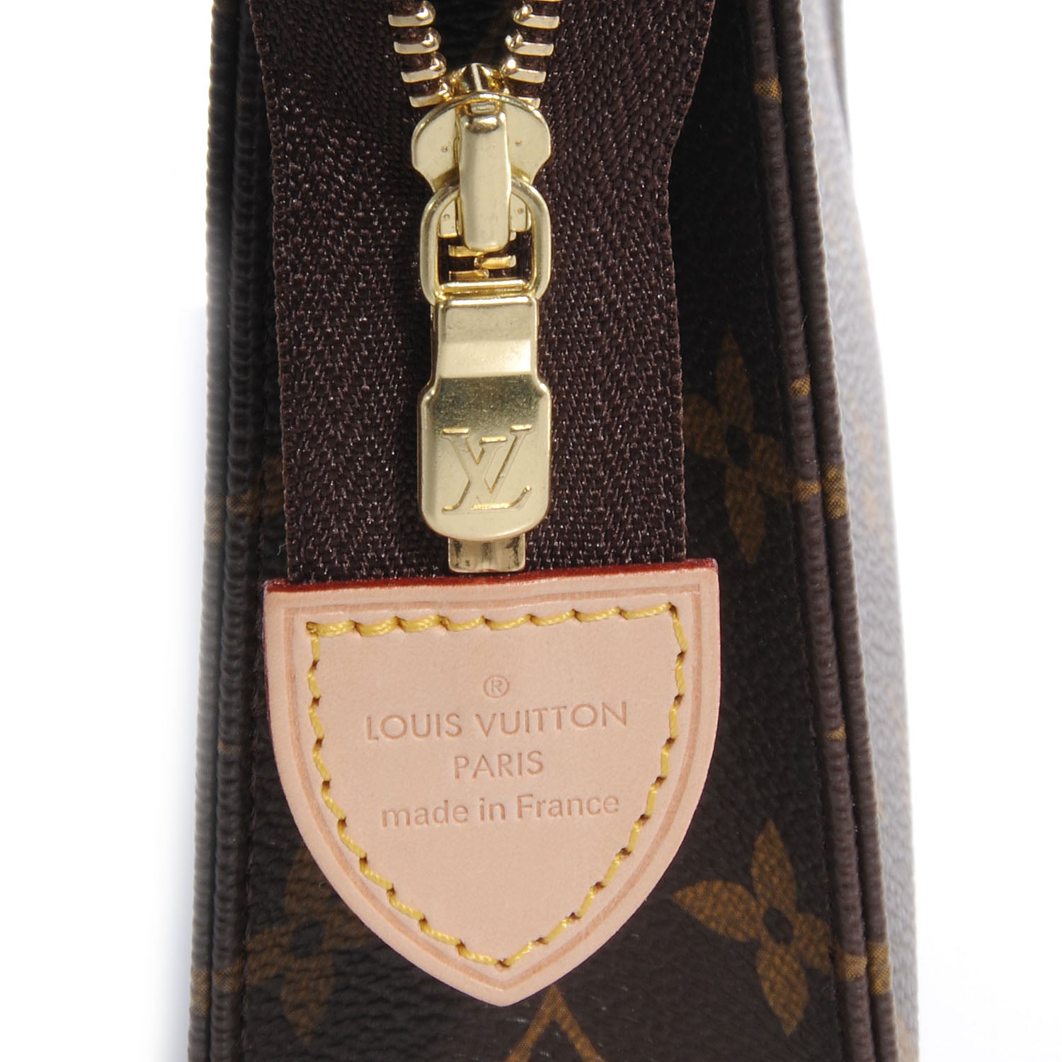 Louis Vuitton Monogram Toiletry Pouch 19 5 of 7