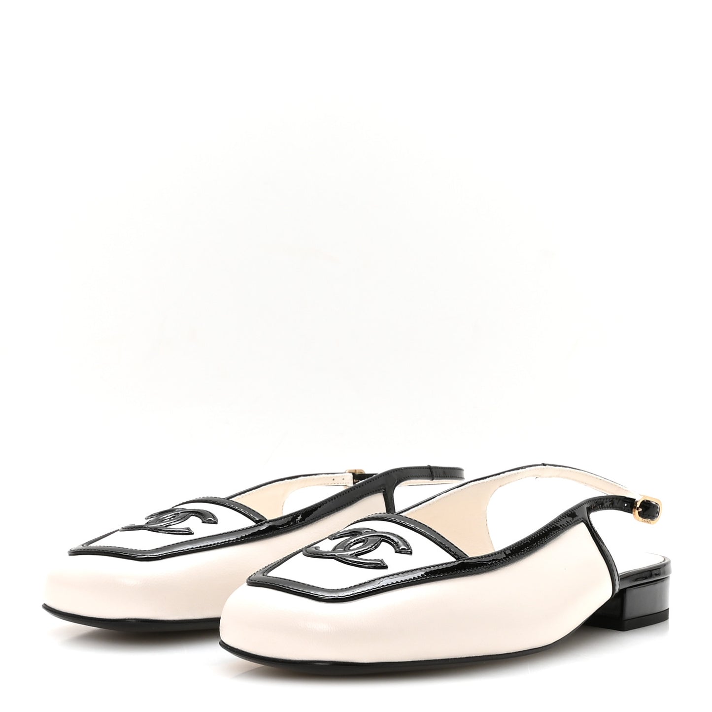 Lambskin Patent Calfskin CC Slingback Sandals 36 White Black