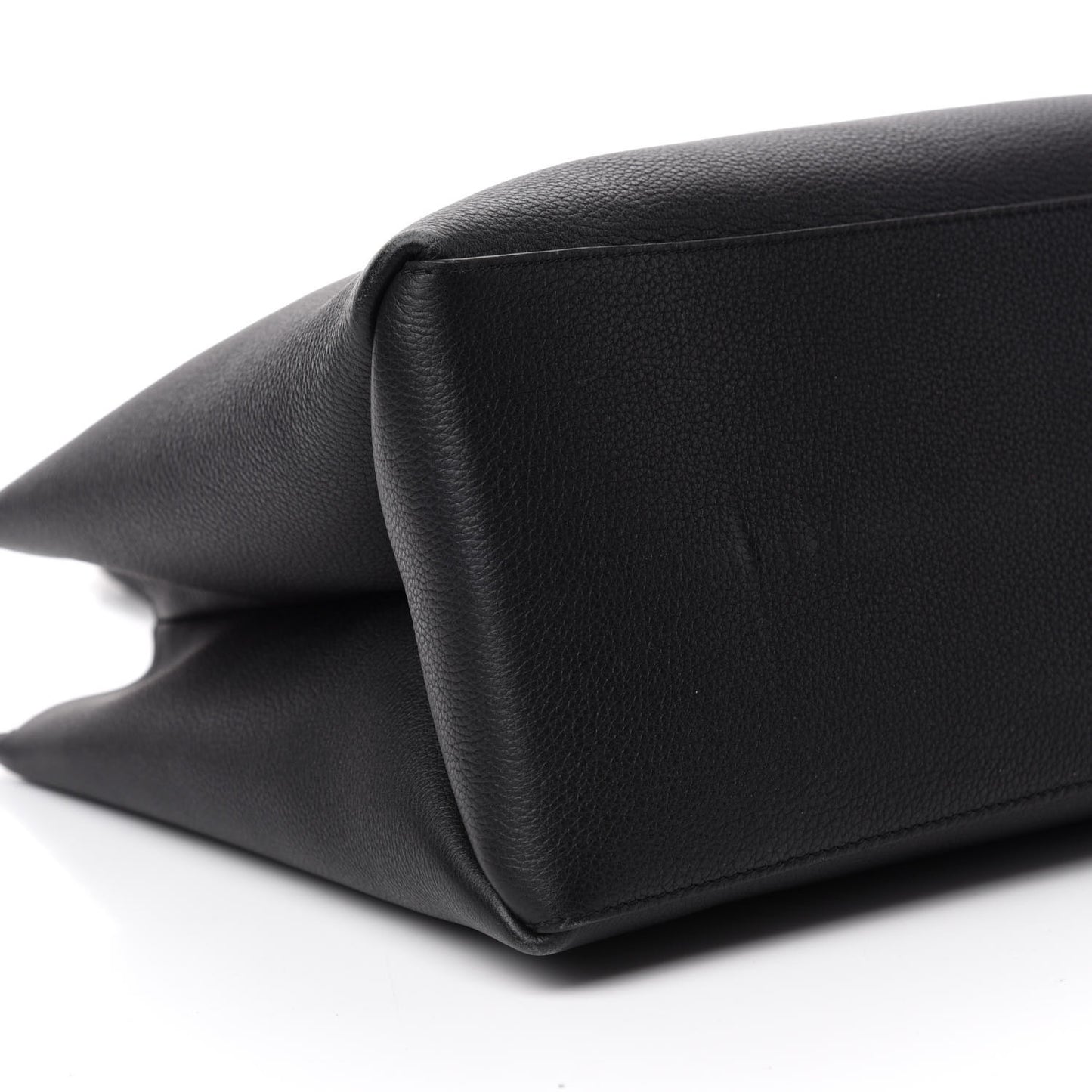 Grained Calfskin Lockme Shopper Black
