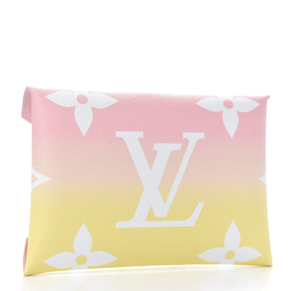 Louis Vuitton Monogram Giant By The Pool Kirigami Pochette Set 3 of 9