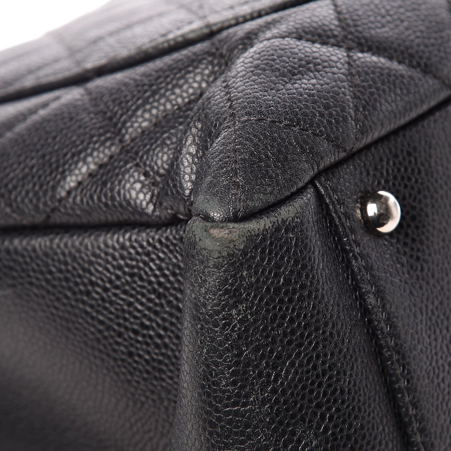 Caviar Quilted XL Grand Shopping Tote GST Black