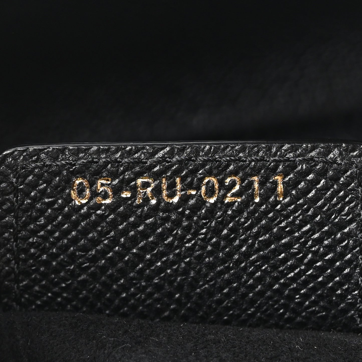 Grained Calfskin Saddle Bag Black