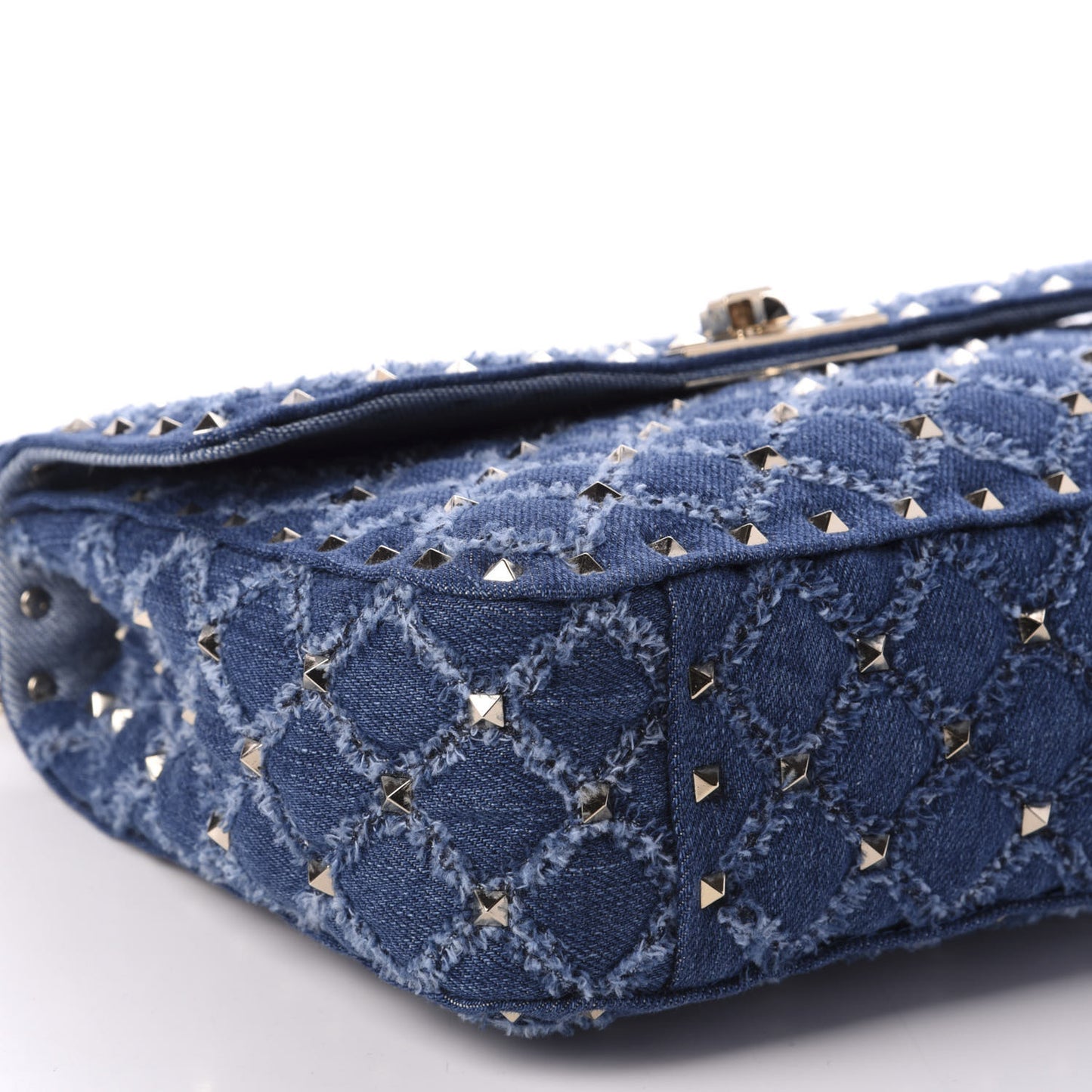 Denim Medium Rockstud Spike Shoulder Bag Denim