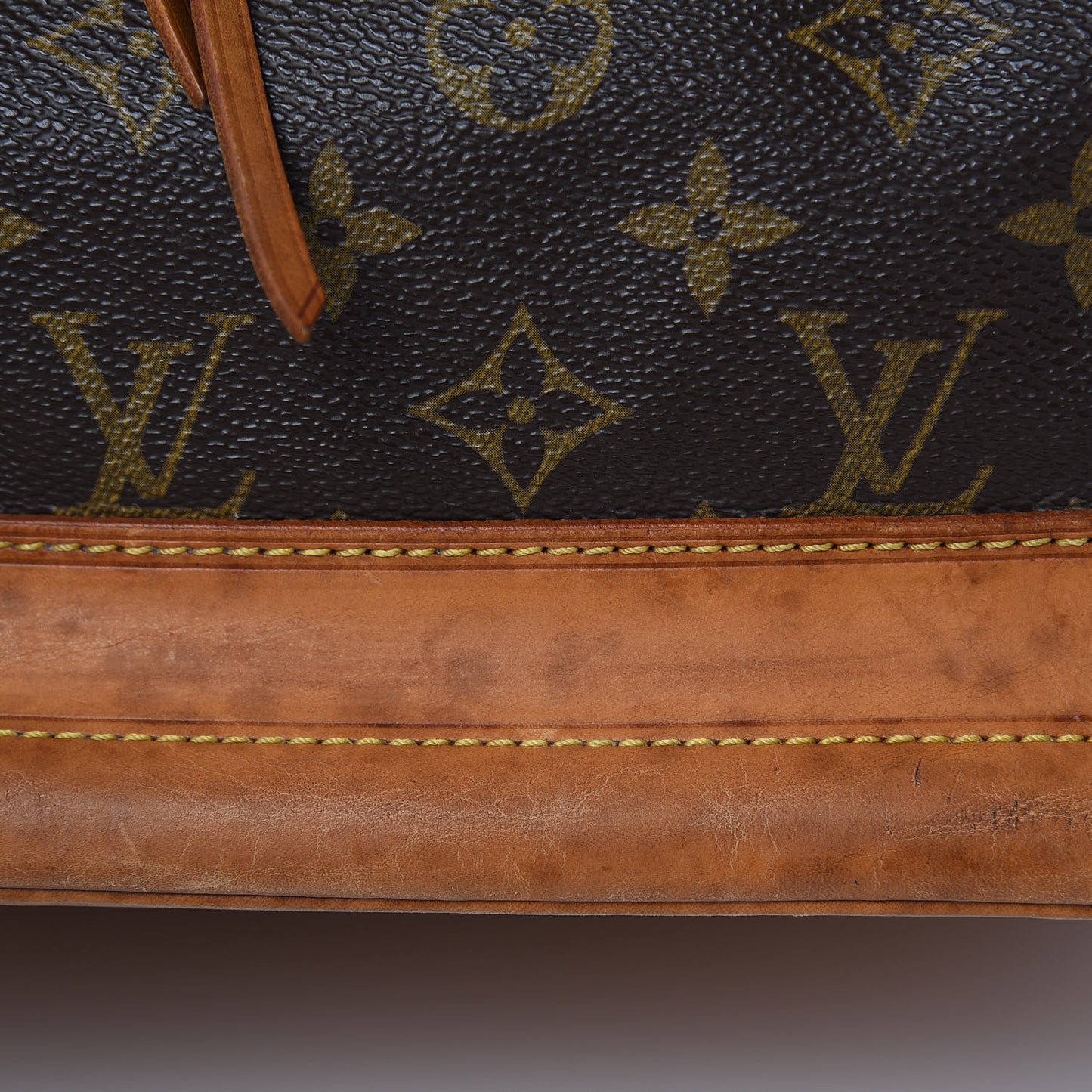 Monogram Noe