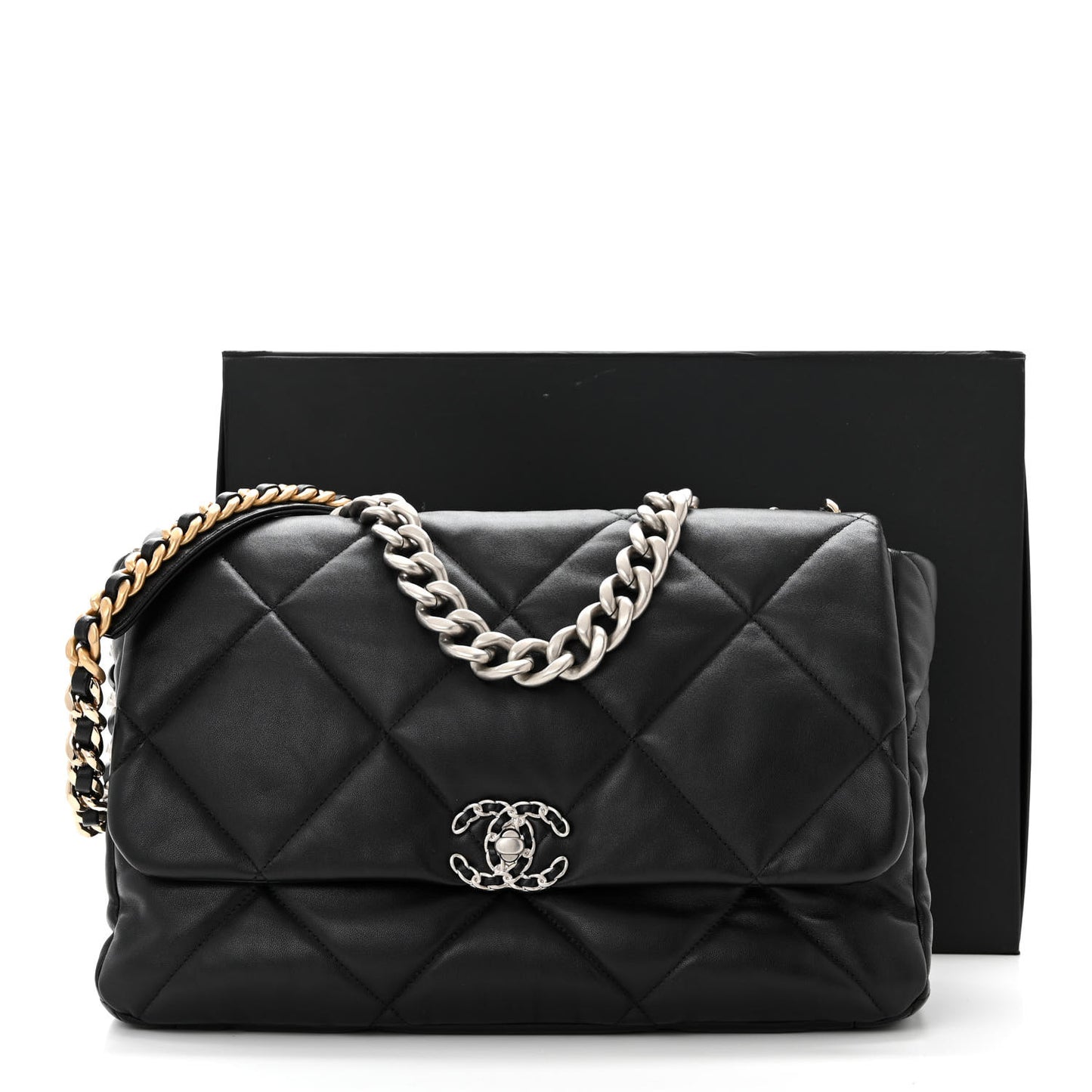 Lambskin Quilted Maxi Chanel 19 Flap Black