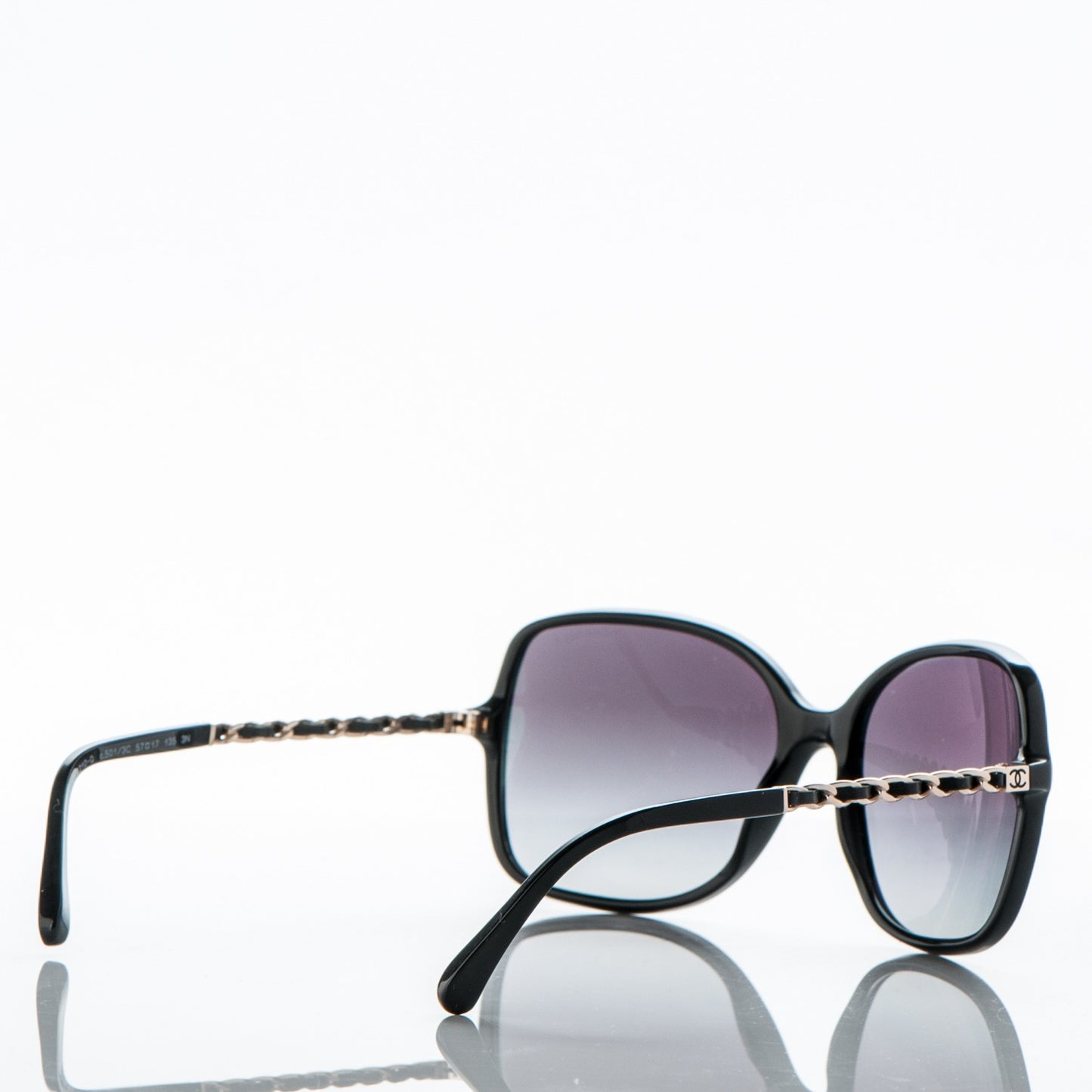 Lambskin Square Chain Sunglasses 5210-Q Black
