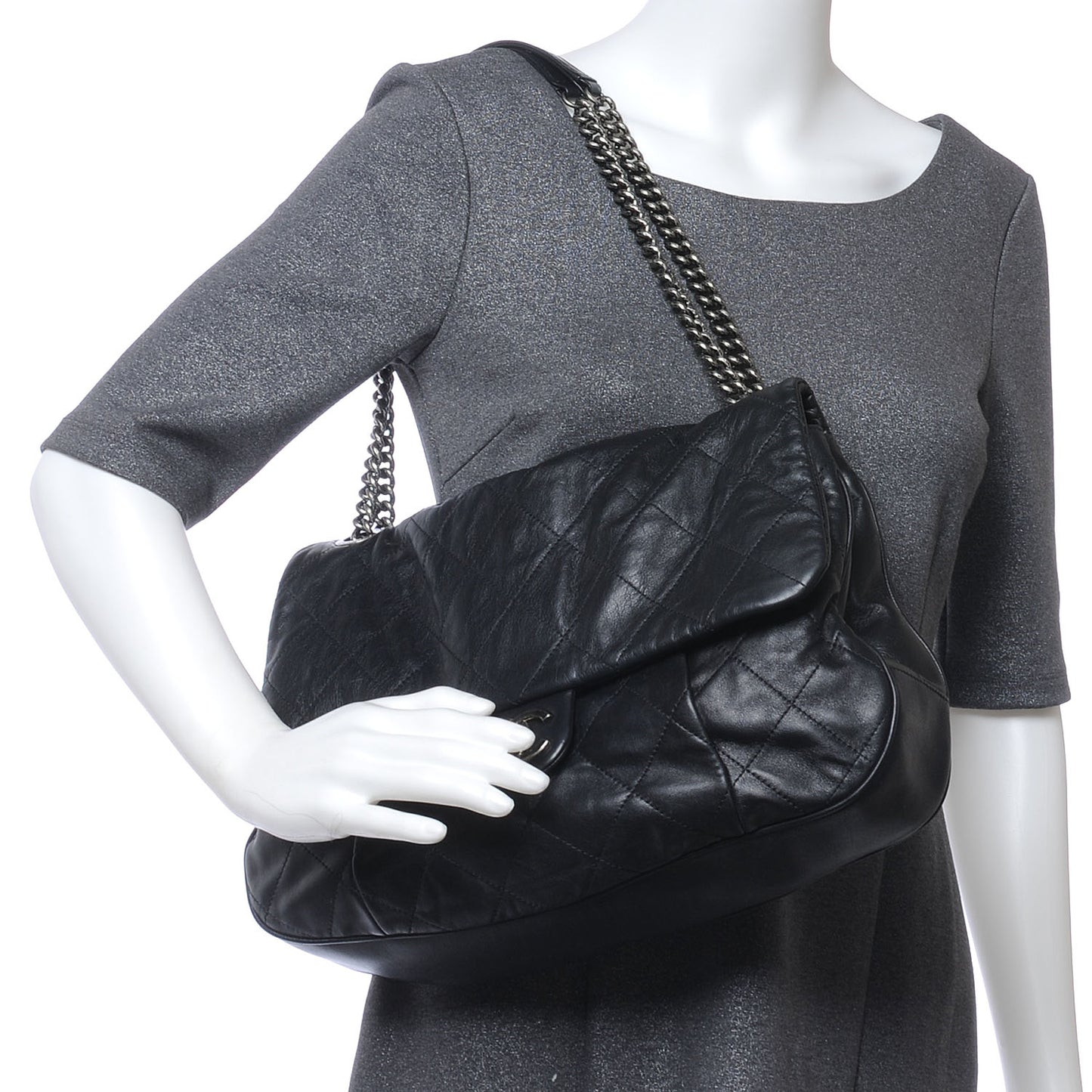 Calfskin Coco Pleats Flap Black