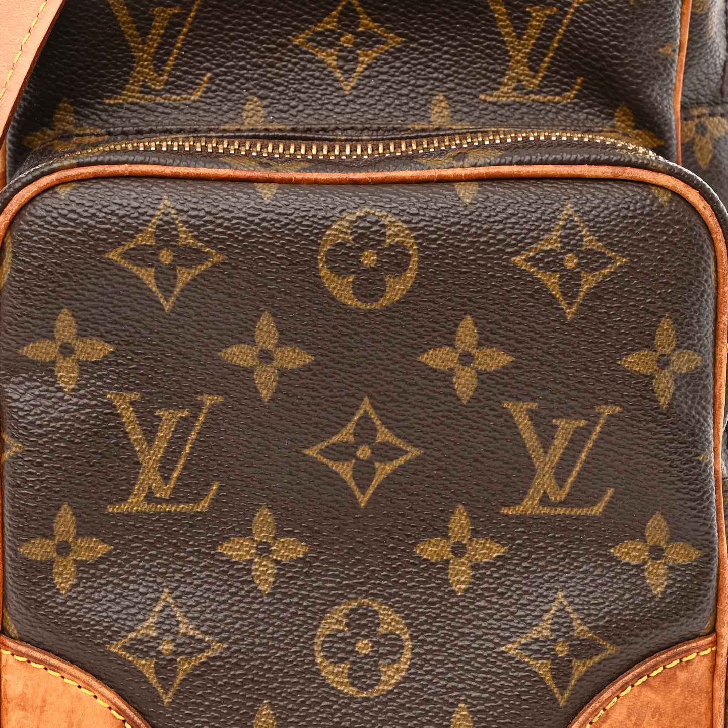 Monogram Amazone