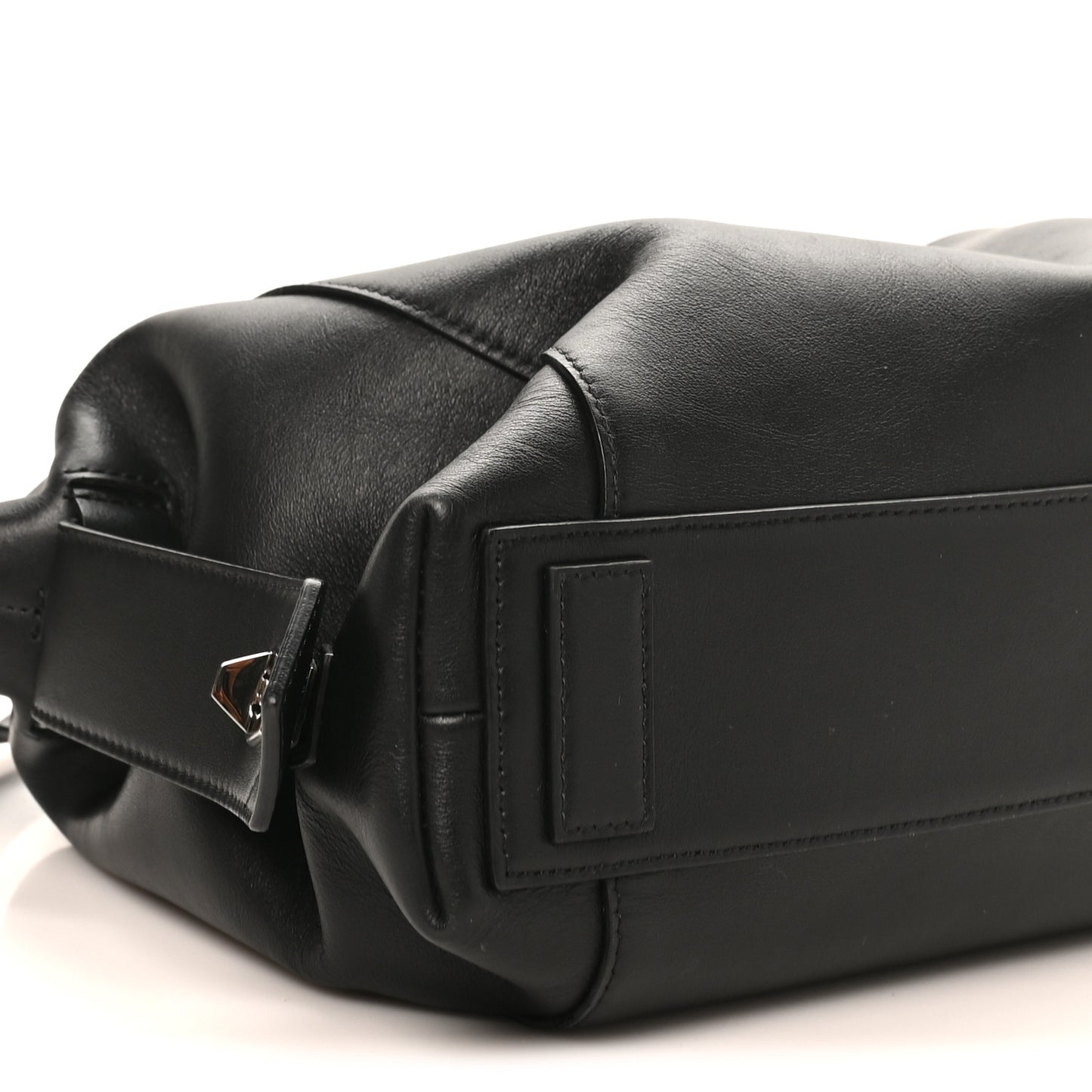 Smooth Calfskin Small Soft Antigona Black
