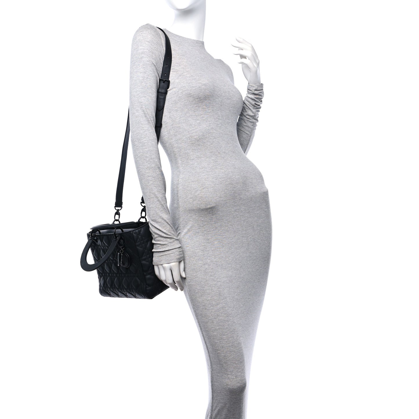 Ultra Matte Calfskin Cannage Medium Lady Dior Black