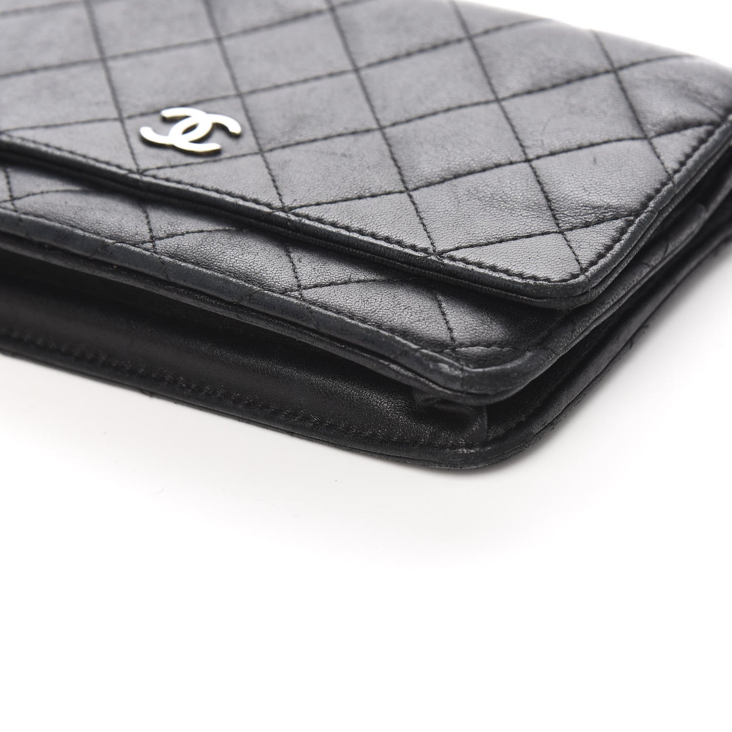 Lambskin Quilted Wallet On Chain WOC Black