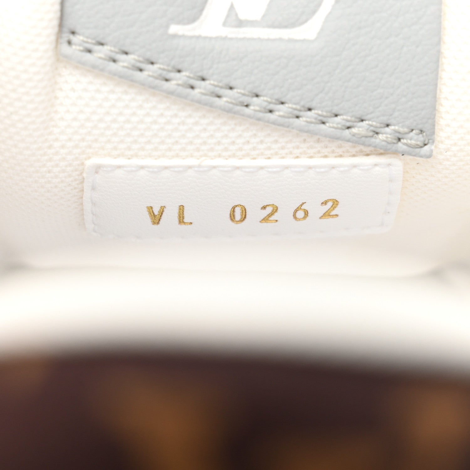 Louis Vuitton Charlie Sneakers 38.5 White Cacoa Brown 6 of 9