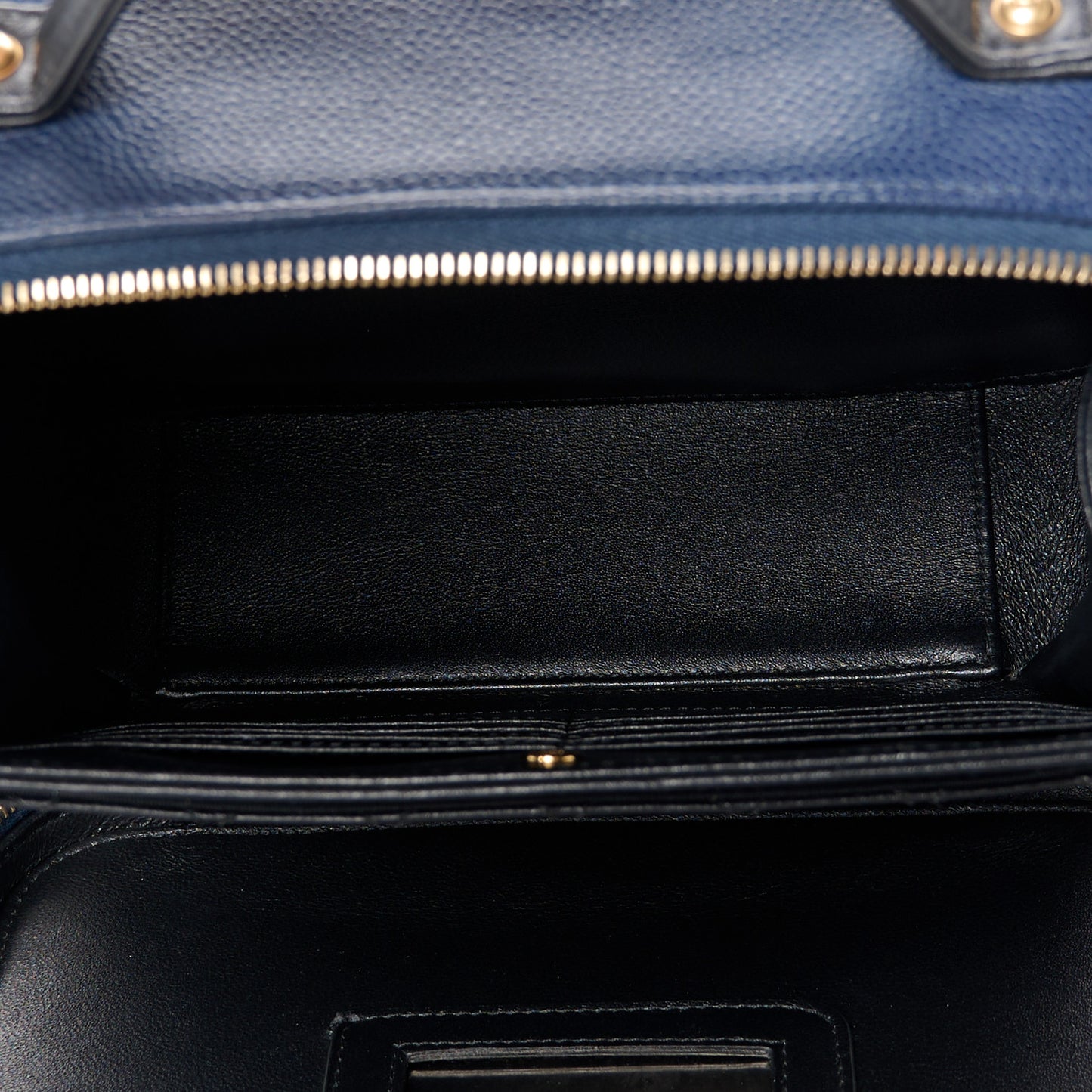 Caviar Quilted Large CC Filigree Vanity Case Navy Black