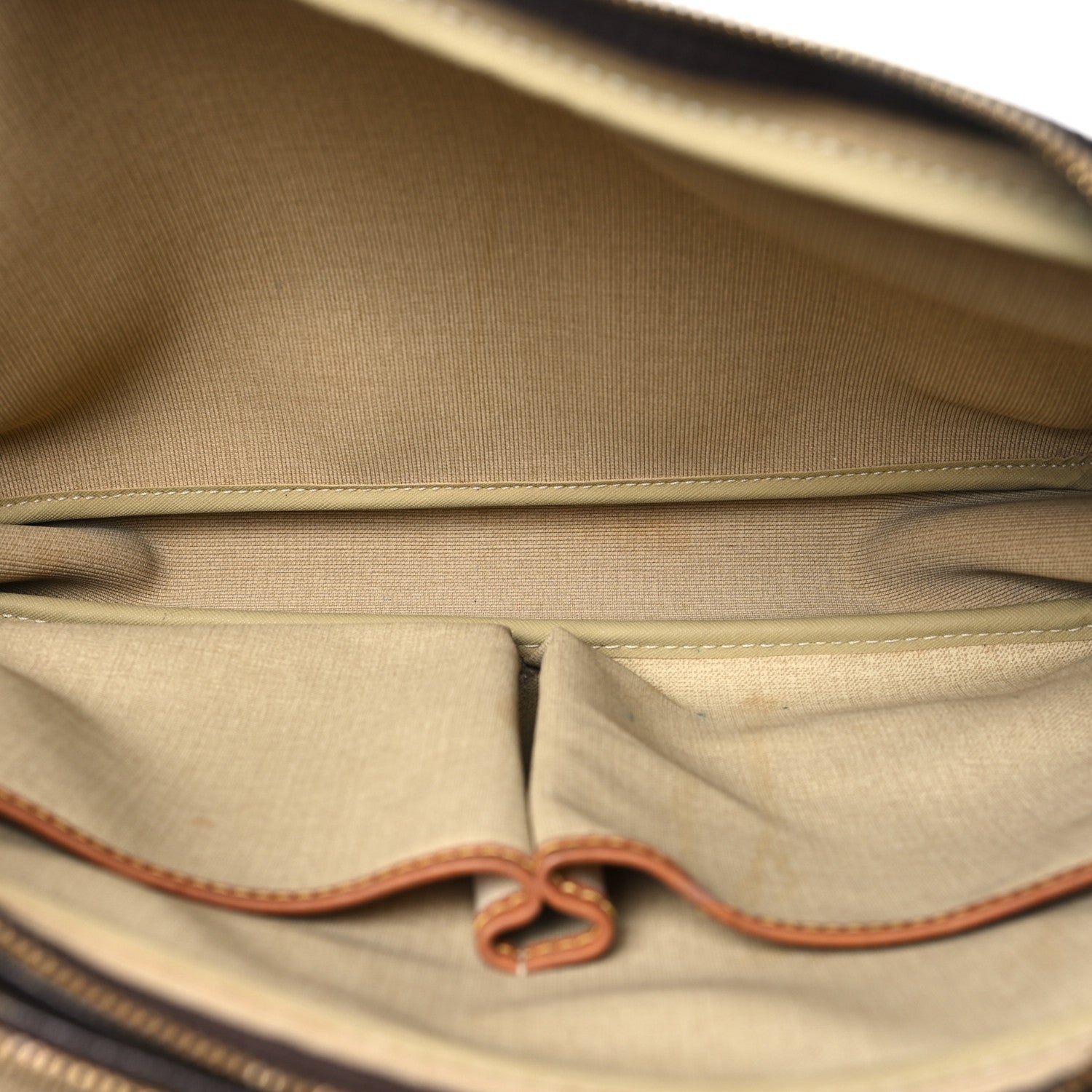 Louis Vuitton Monogram Reporter GM 5 of 13