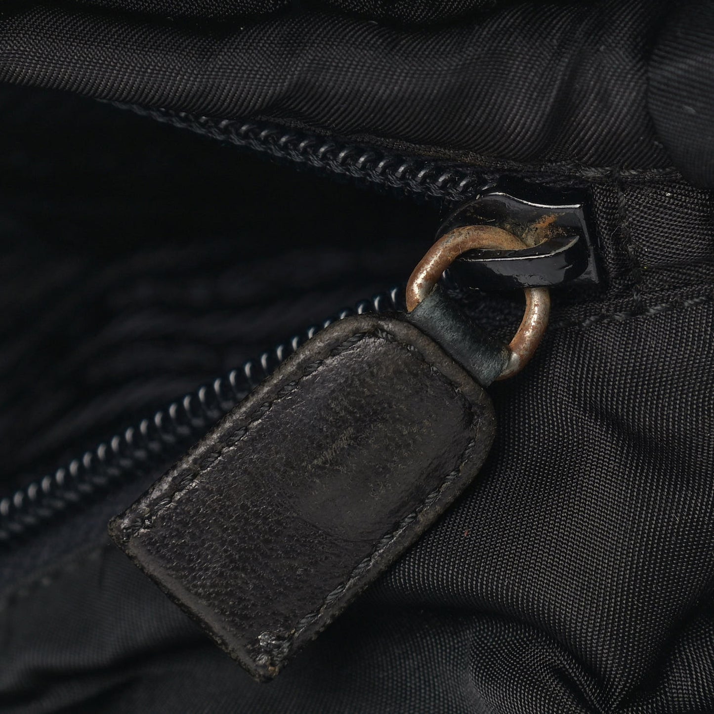 Nylon Tessuto Acciaio Chain Shoulder Bag Black