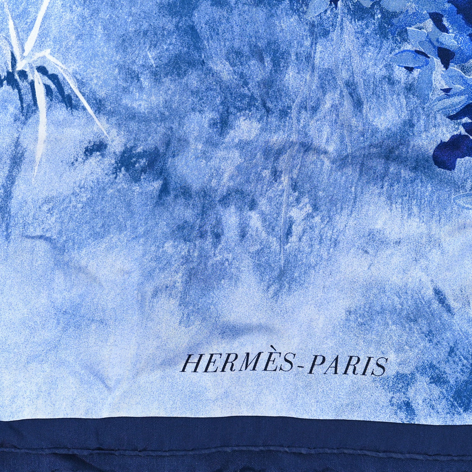 Hermes Silk Acinonyx Jubatus Wash 140 Scarf Bleu Royal Marine 2 of 3
