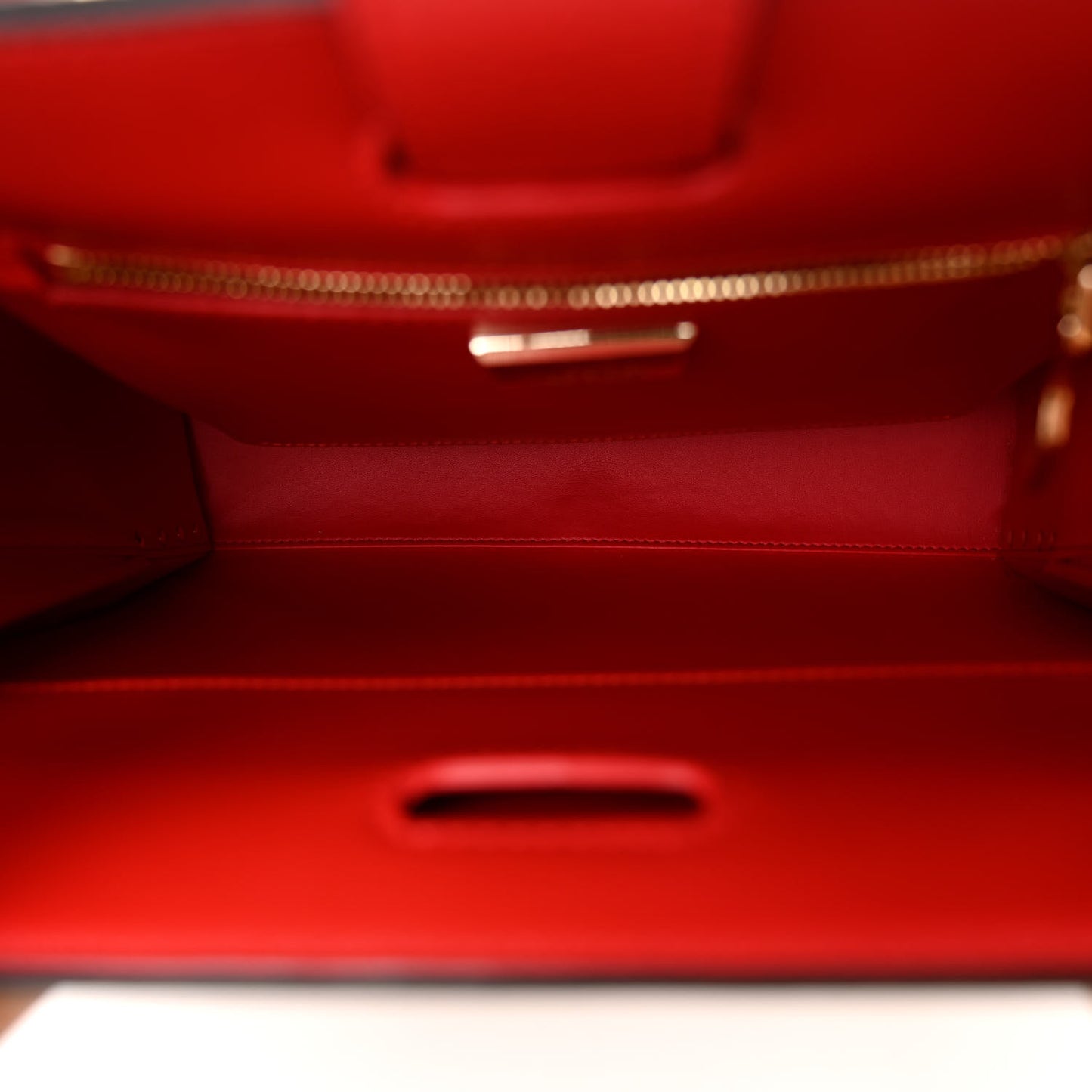 Loubi Kraft PVC Patent Calfskin Empire Medium Paloma Kraft Latte