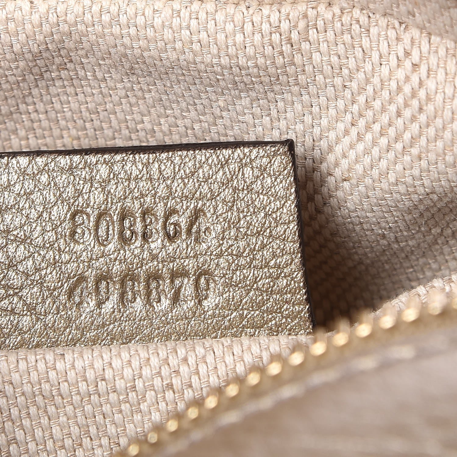 Gucci Metallic Pebbled Calfskin Small Soho Disco Bag Golden Beige 7 of 7