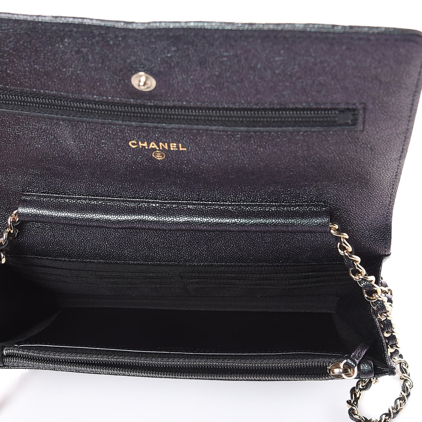 Iridescent Caviar Quilted Wallet On Chain WOC Black