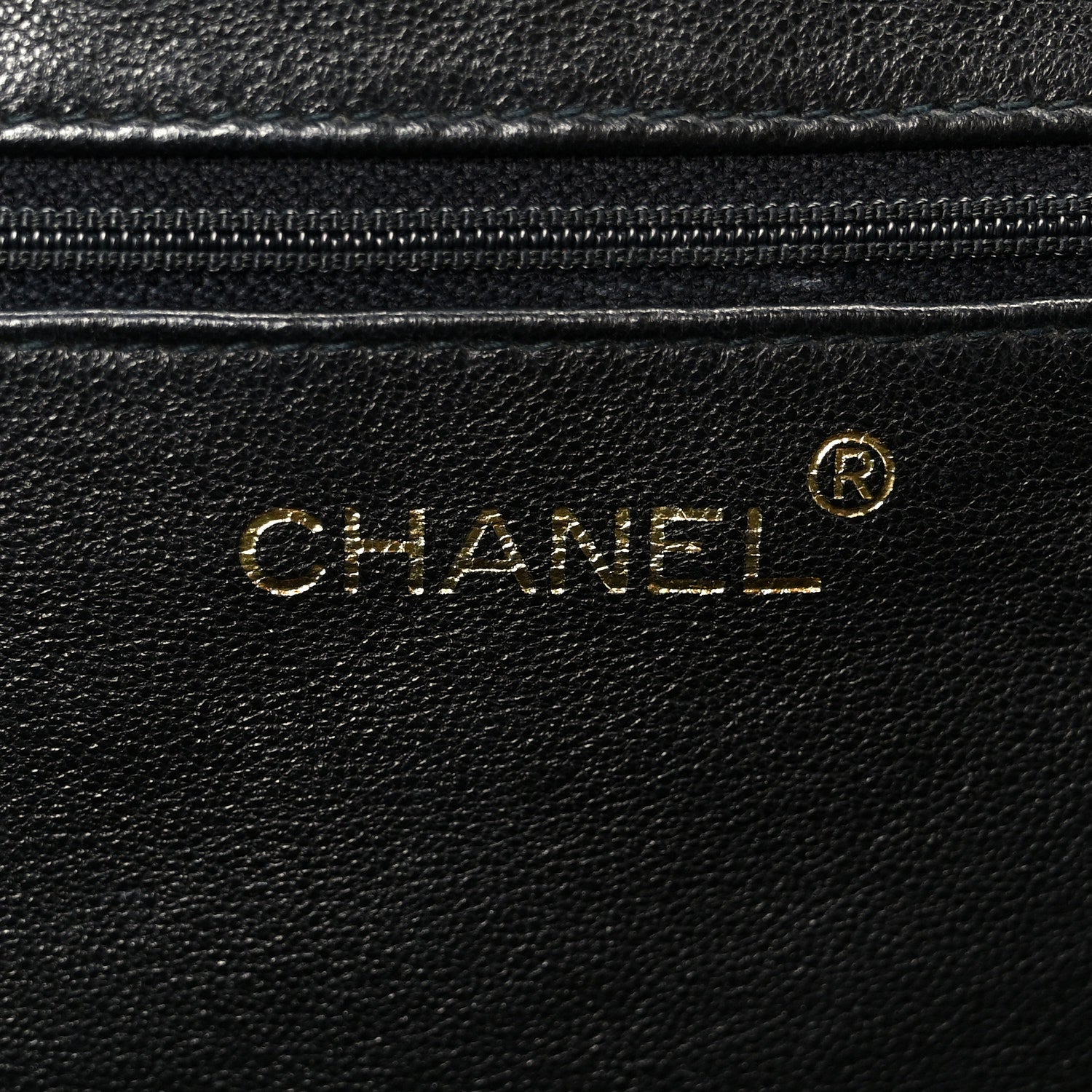 Chanel Caviar Quilted Kisslock Shoulder Bag Black 5 of 11