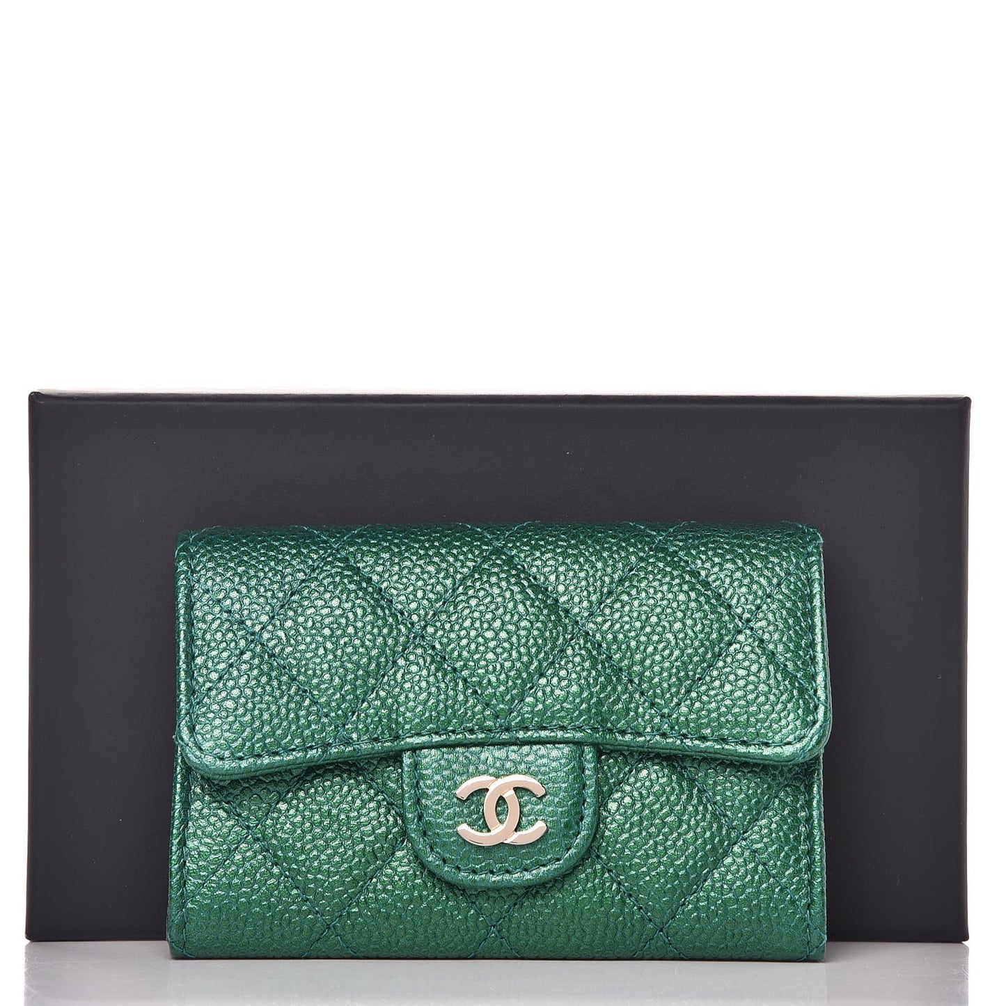 Metallic Caviar Quilted Card Holder Green