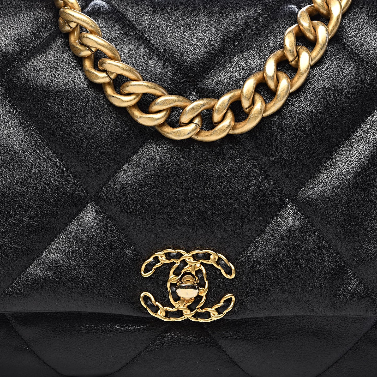 Lambskin Quilted Maxi 19 Flap Black