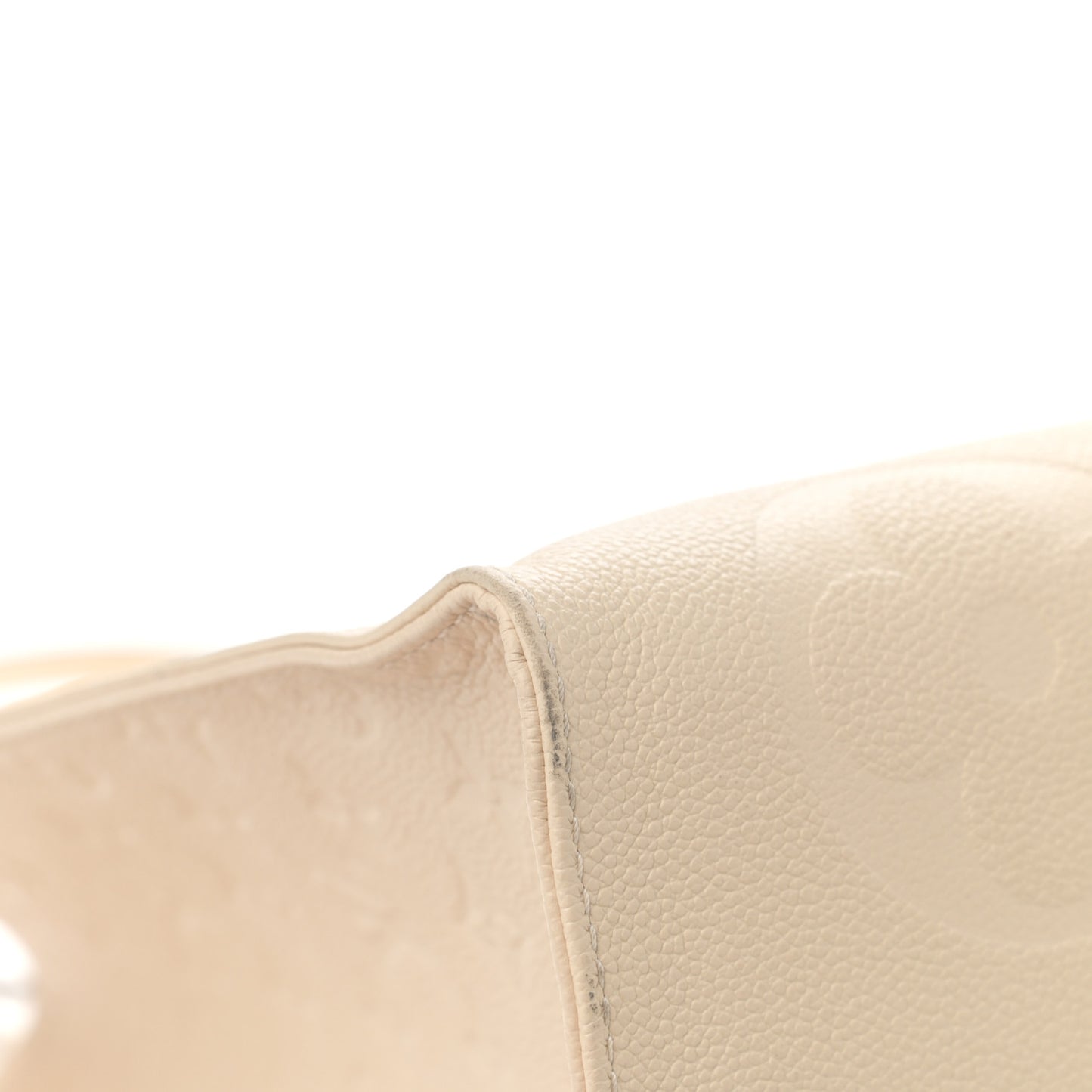 Empreinte Monogram Giant Onthego GM Creme