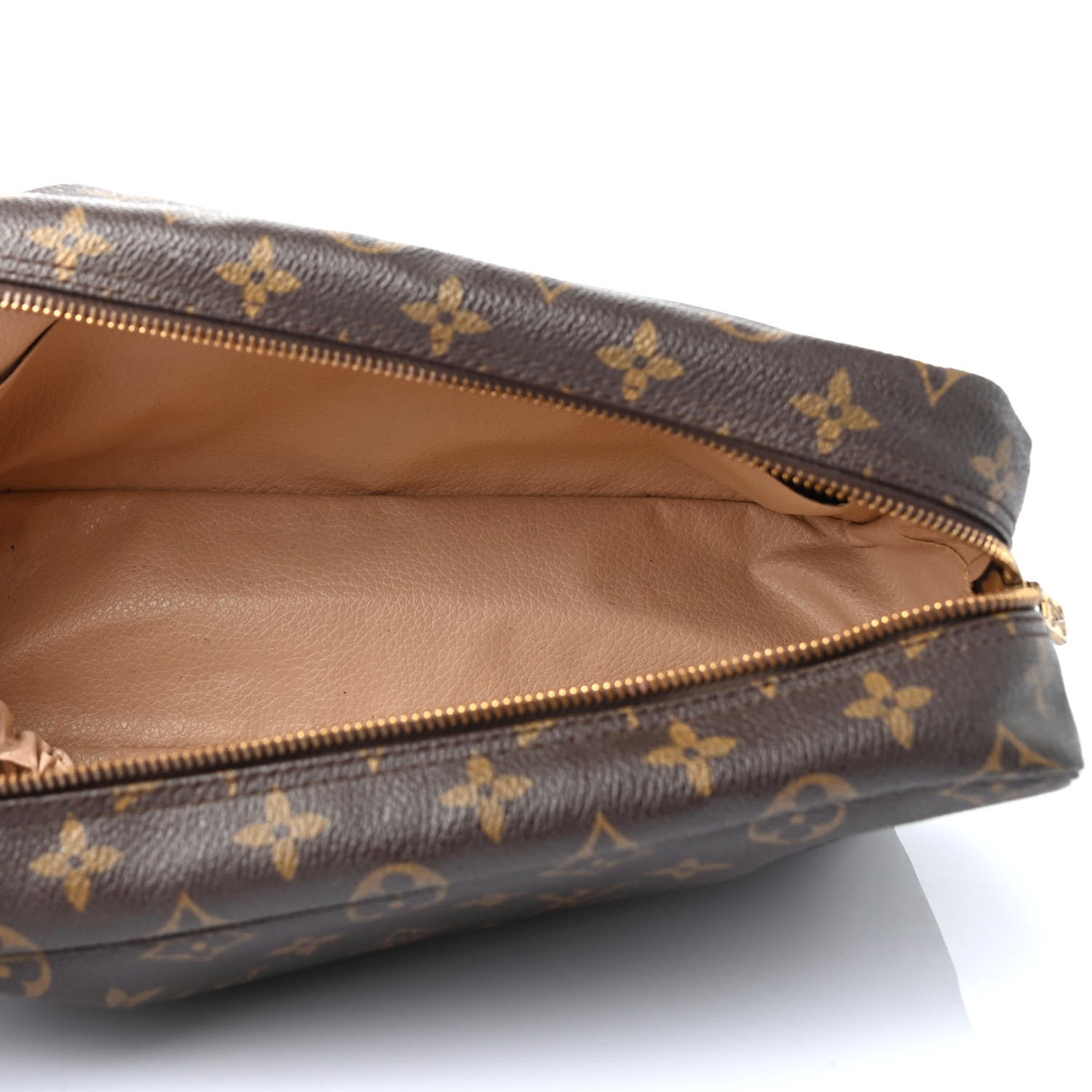 Louis Vuitton Monogram Trousse Toilette 28 4 of 4