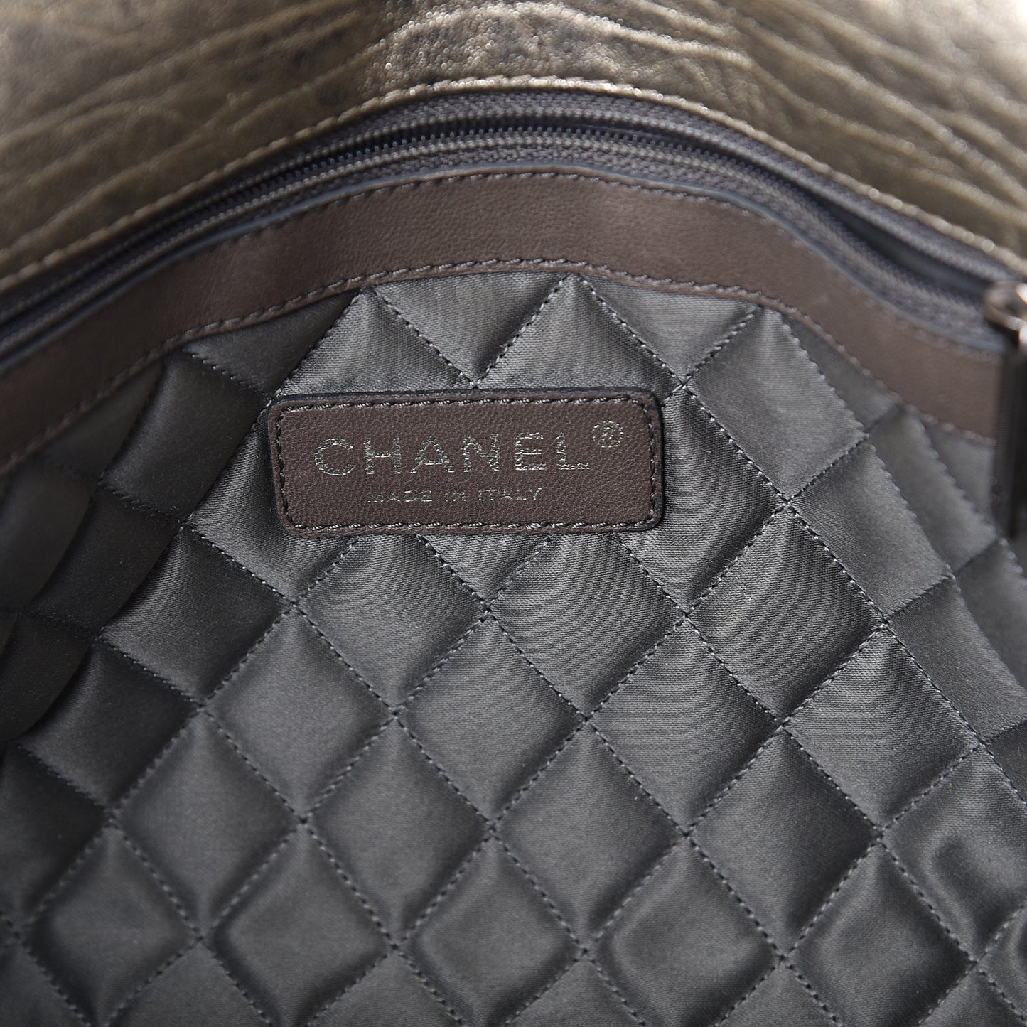 Distressed Metallic Lambskin Quilted Le Marais Ligne Flap Gold