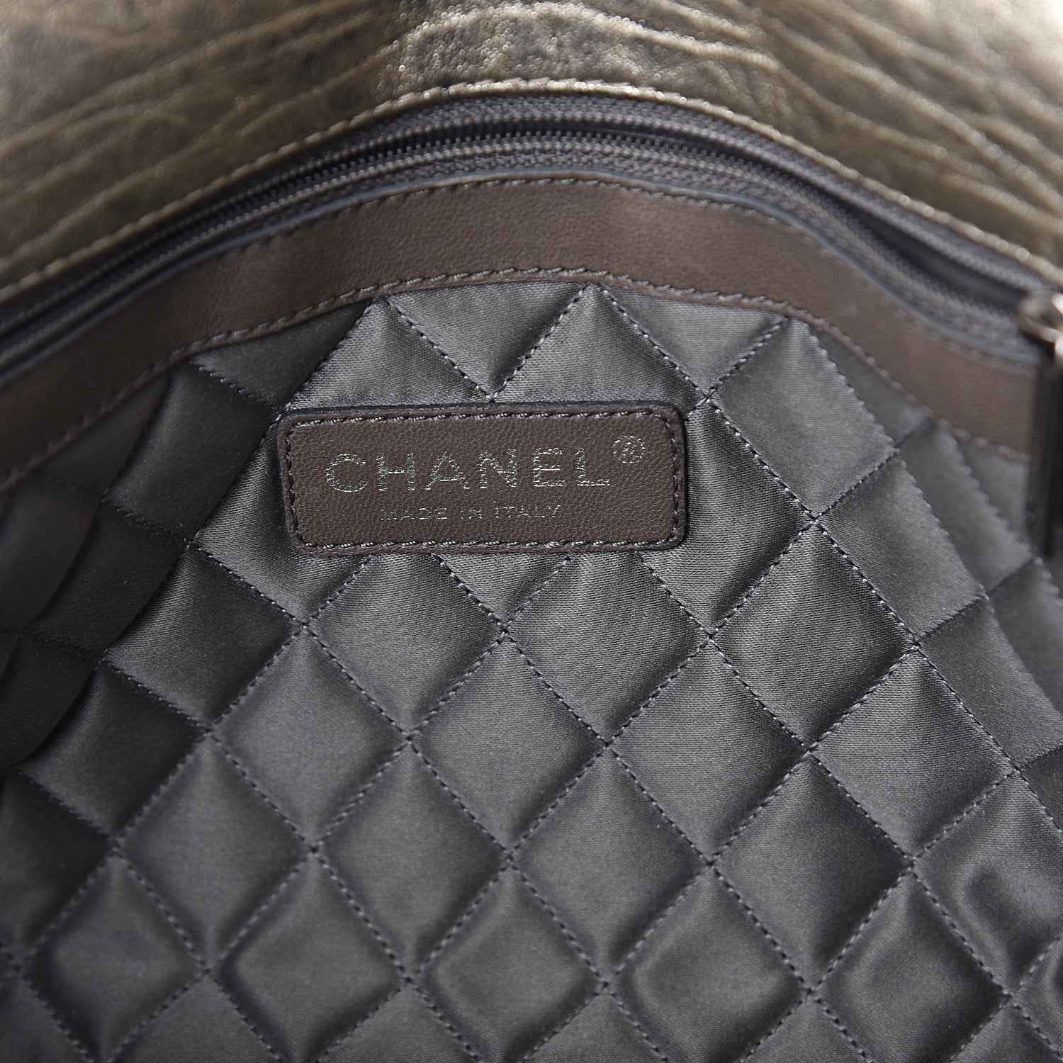 Chanel Distressed Metallic Lambskin Quilted Le Marais Ligne Flap Gold 5 of 9