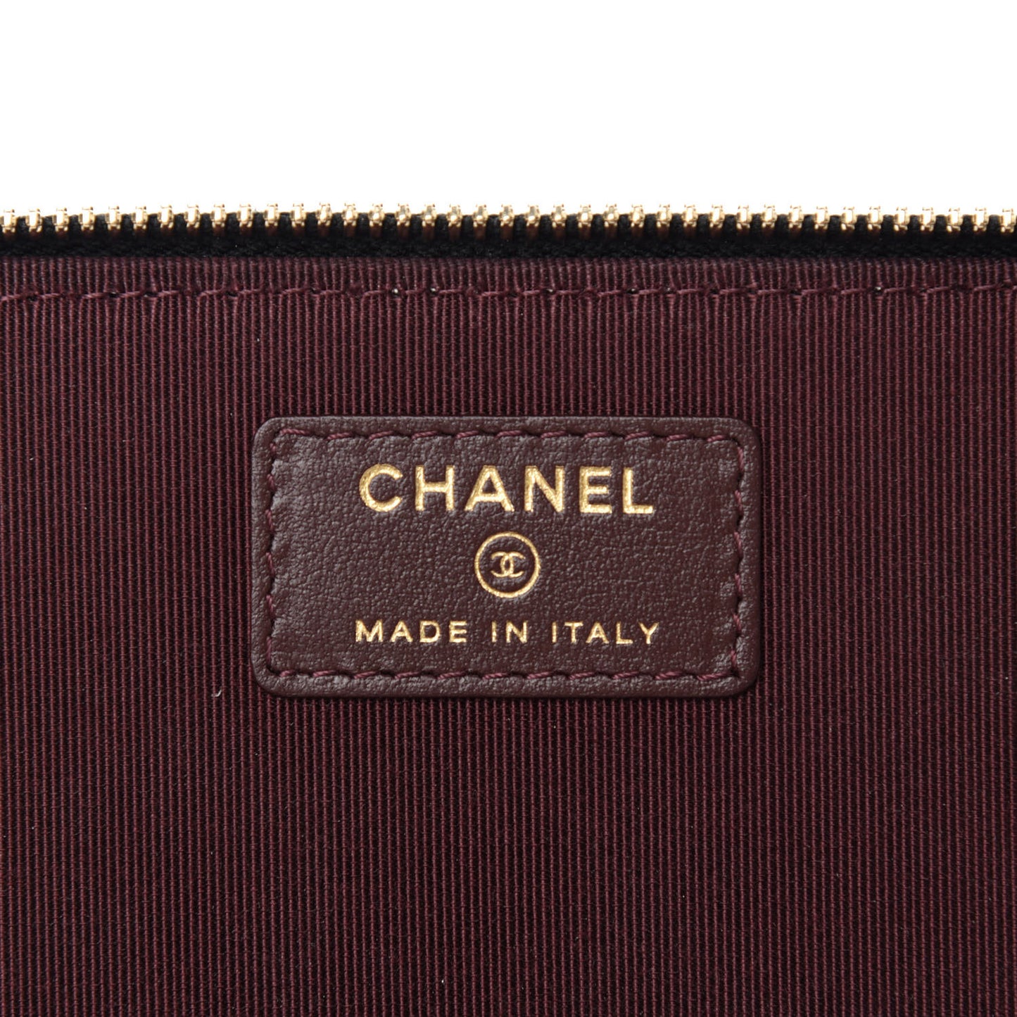Caviar Quilted Small Vanity Case With Chain Black
