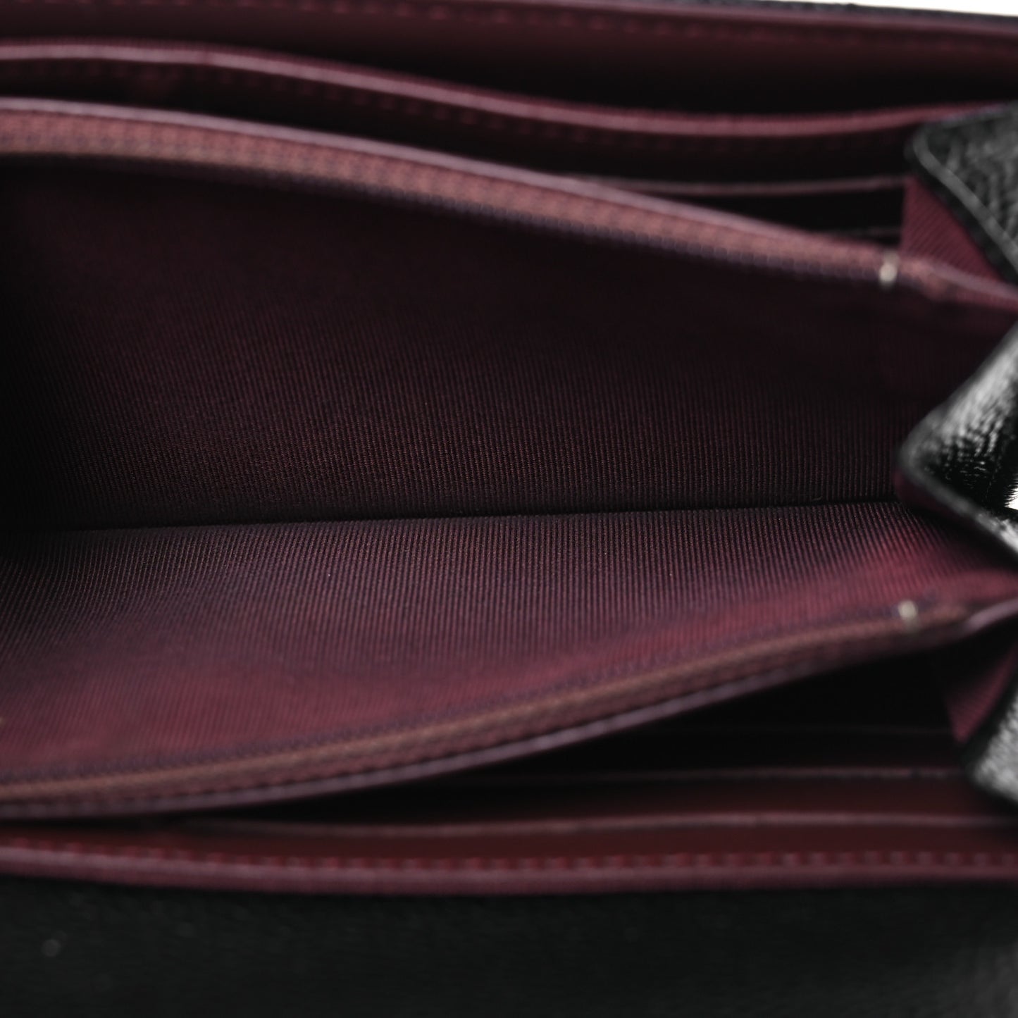 Caviar Quilted Large Gusset Flap Wallet Black