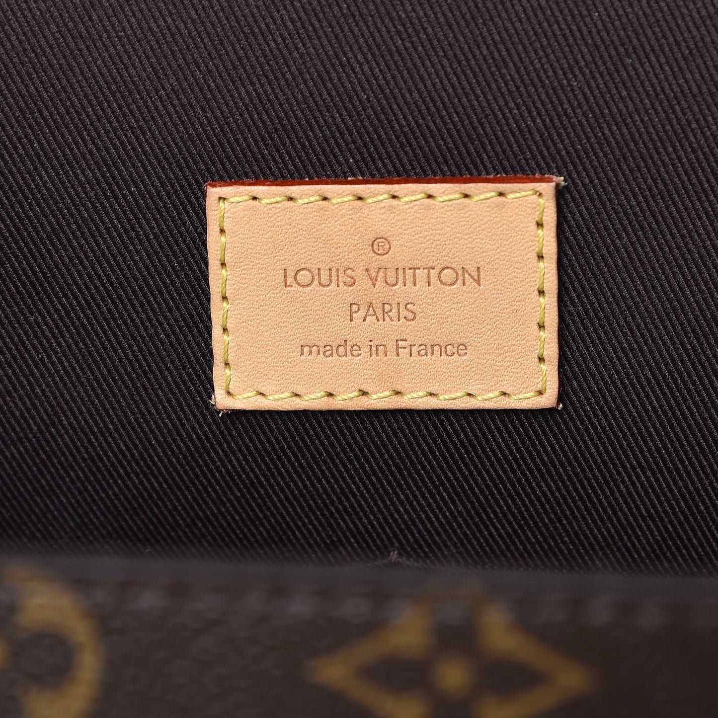 Monogram Cluny MM Papyrus Creme