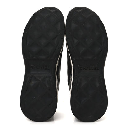 Chanel Velvet Calfskin Mixed Fibers CC Sneakers 39 Black 7 of 9