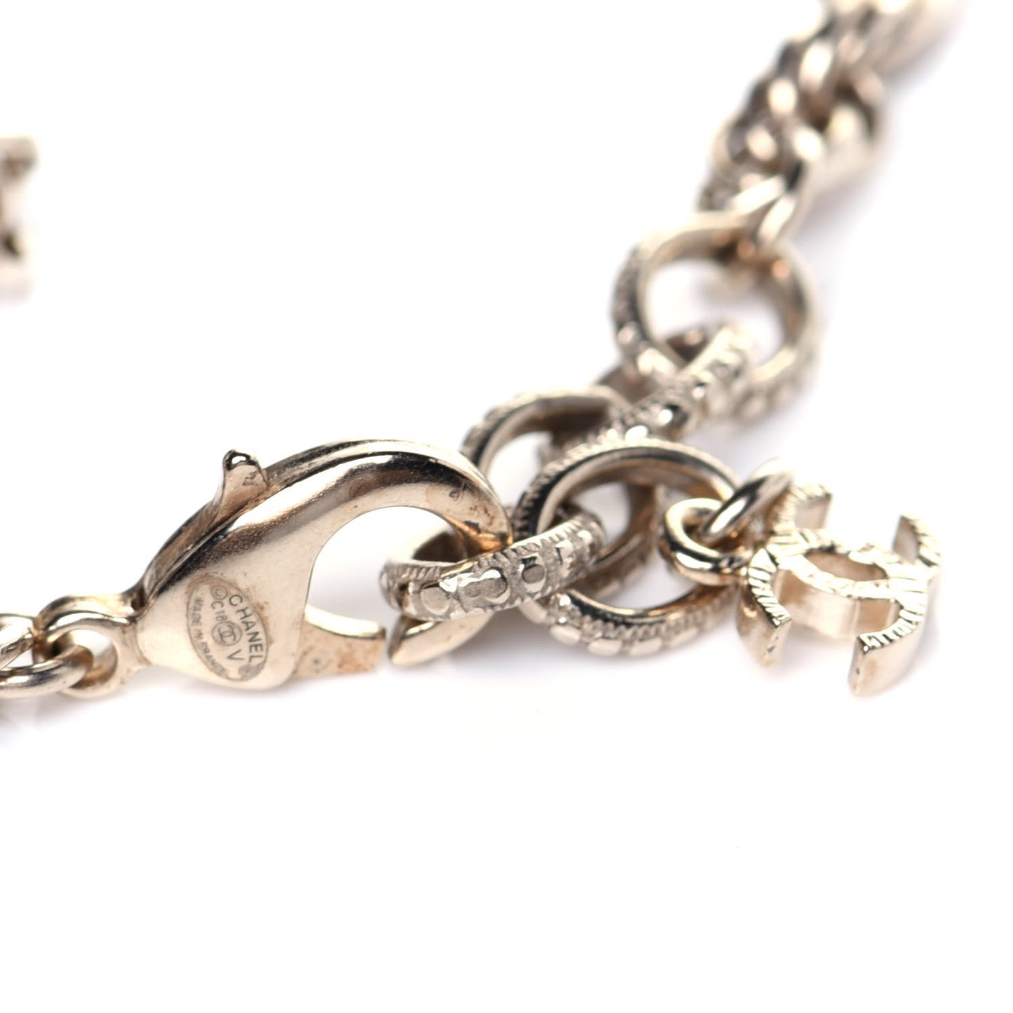 Pearl CC Round Pendant Necklace Gold