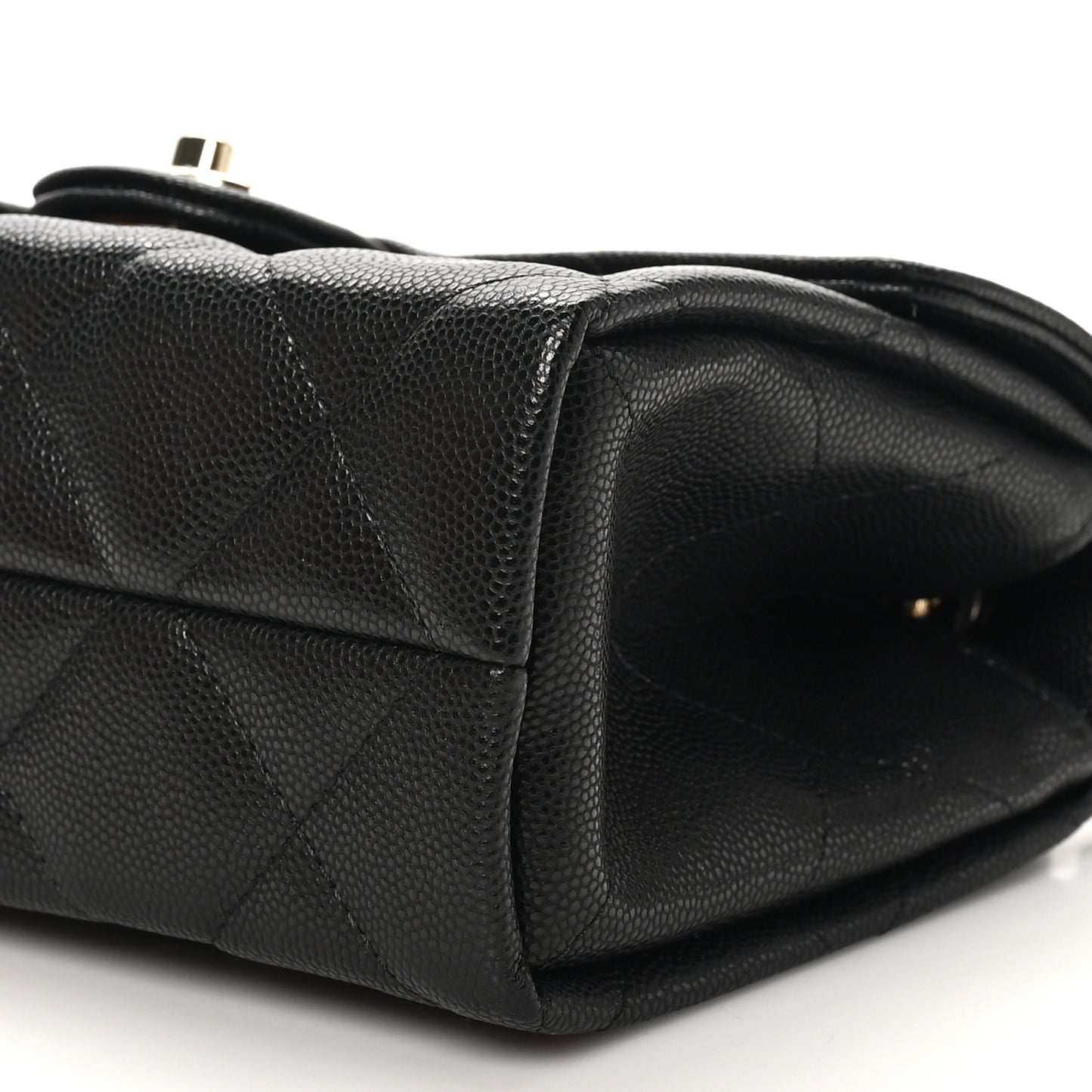 Caviar Quilted Retro Mini Twist Top Handle Clutch Flap Black