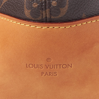 Louis Vuitton Monogram Berri MM 6 of 8
