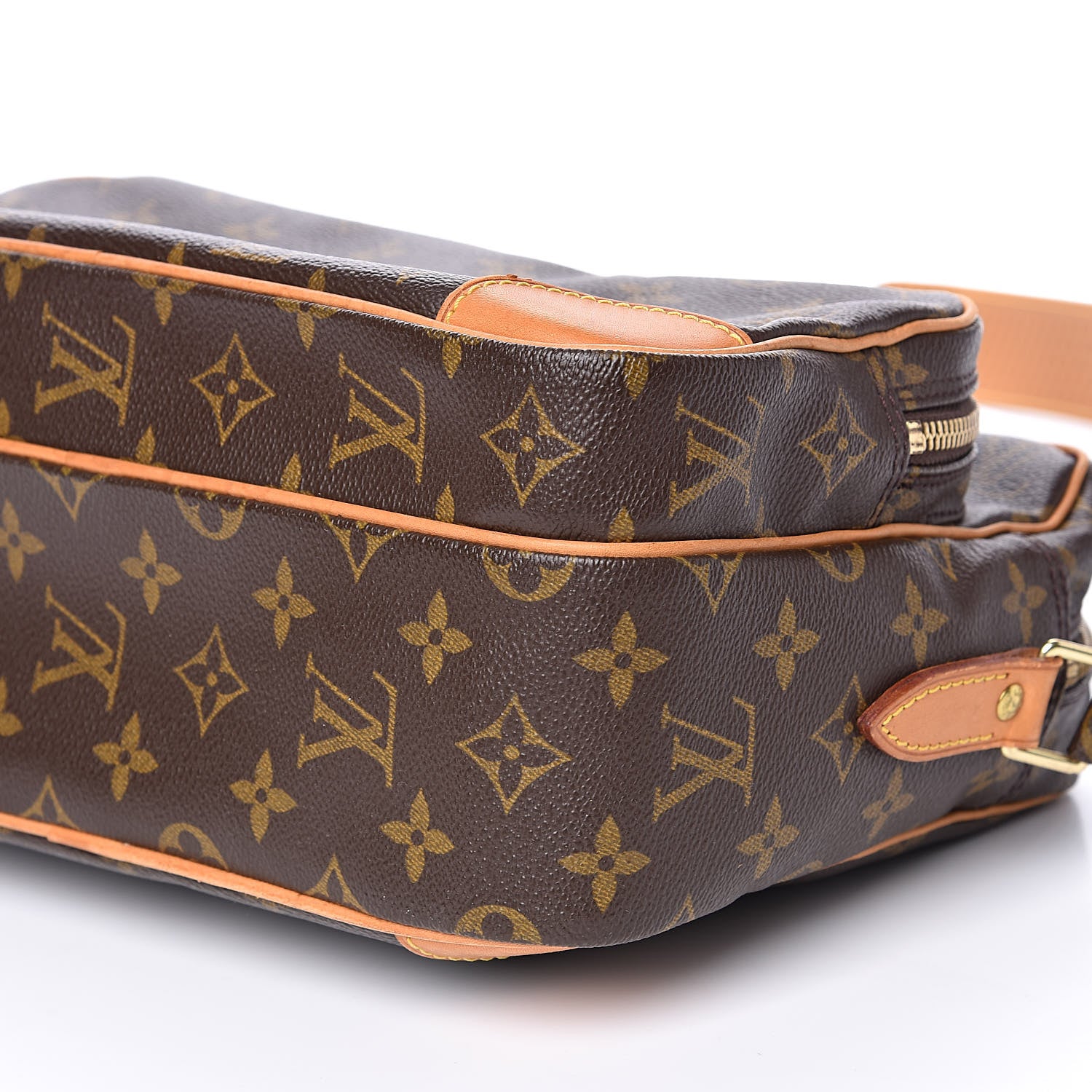 Louis Vuitton Monogram Nil 28 9 of 11