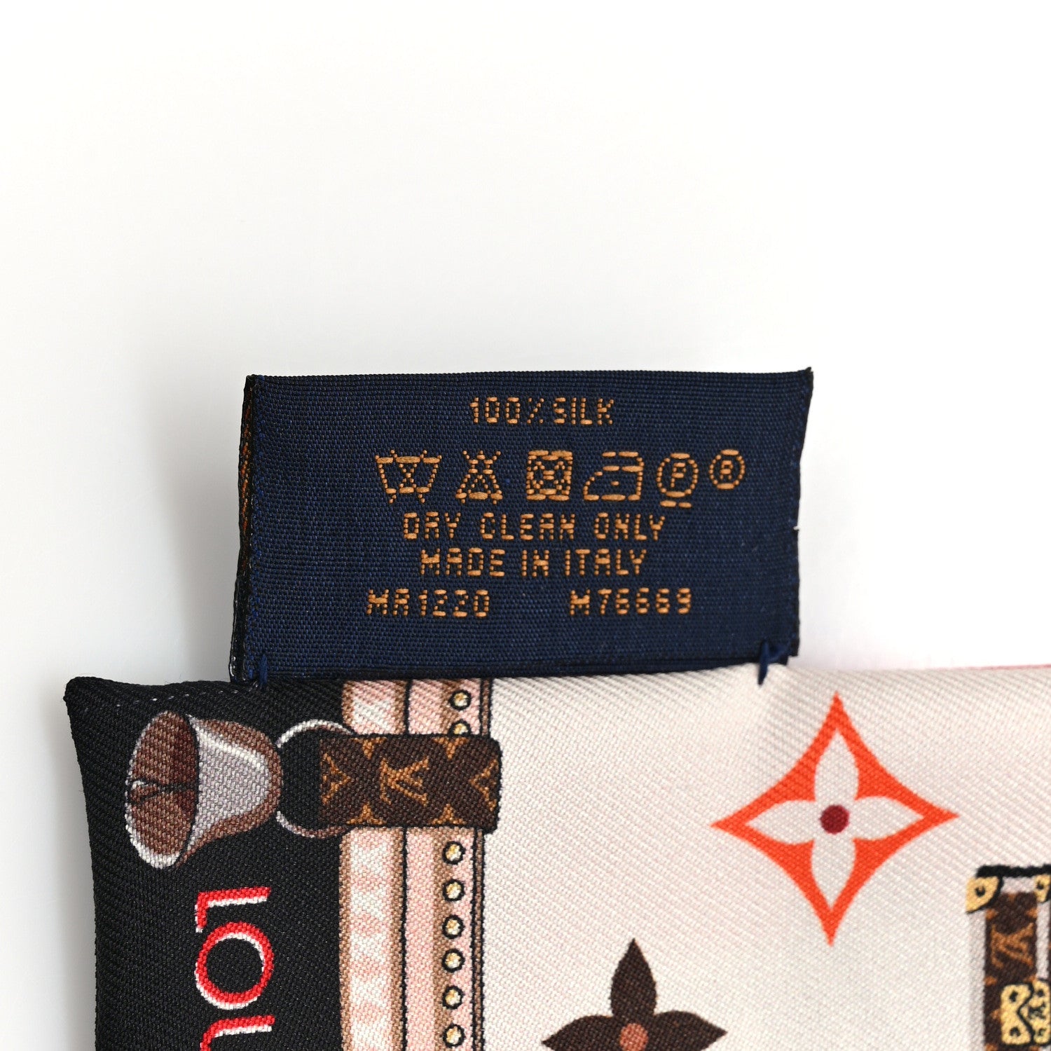 Louis Vuitton Silk Monogram Rodeo Bandeau Red 4 of 4