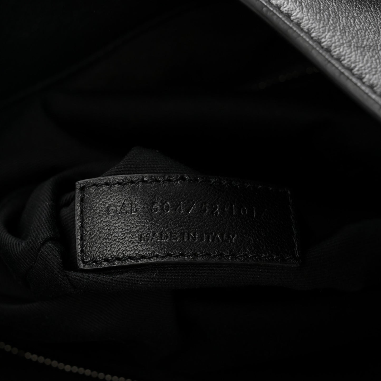 Calfskin Ring Tote Black Brown