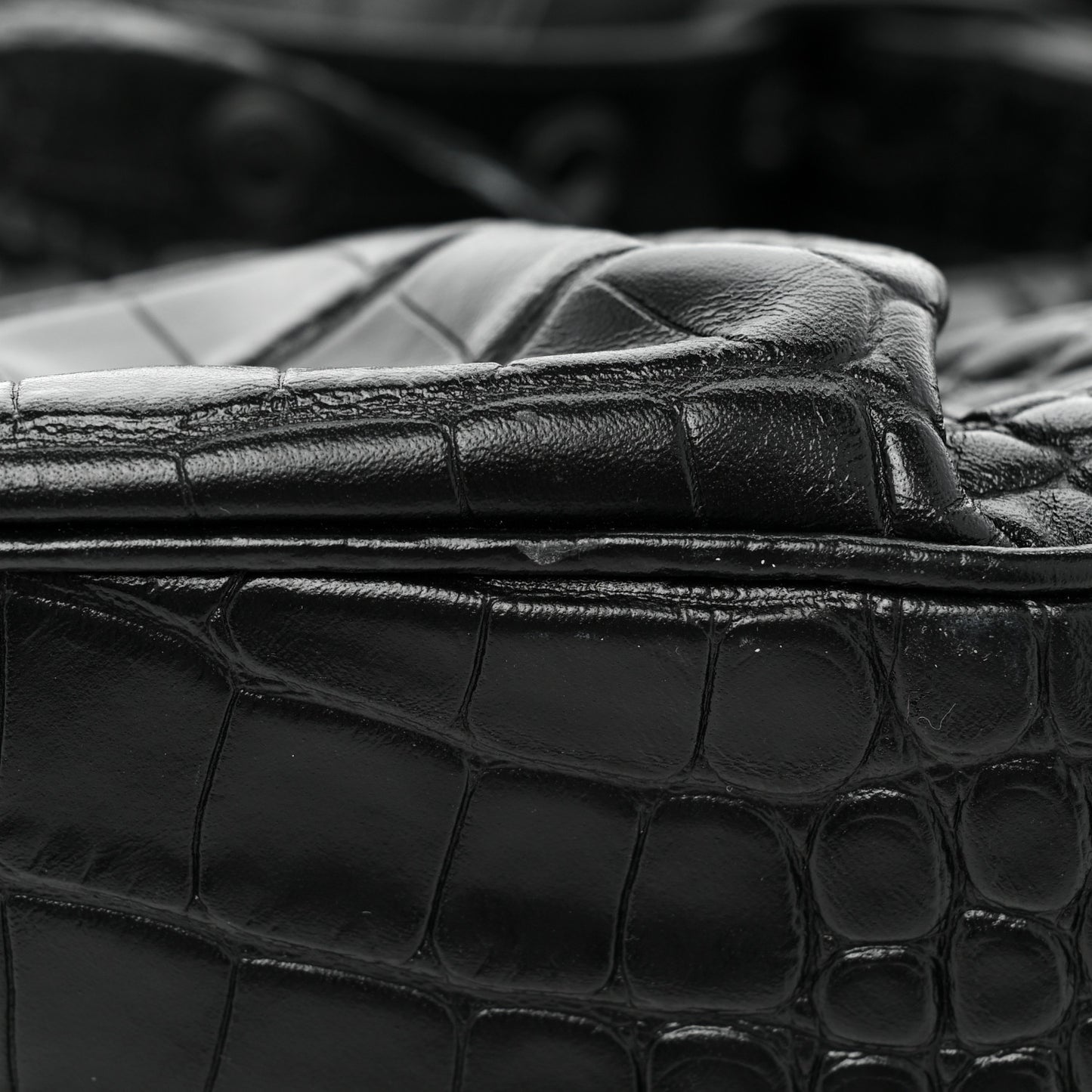 Extra Supple Calfskin Crocodile Embossed Monochrome Small Le Cagole Shoulder Bag Black