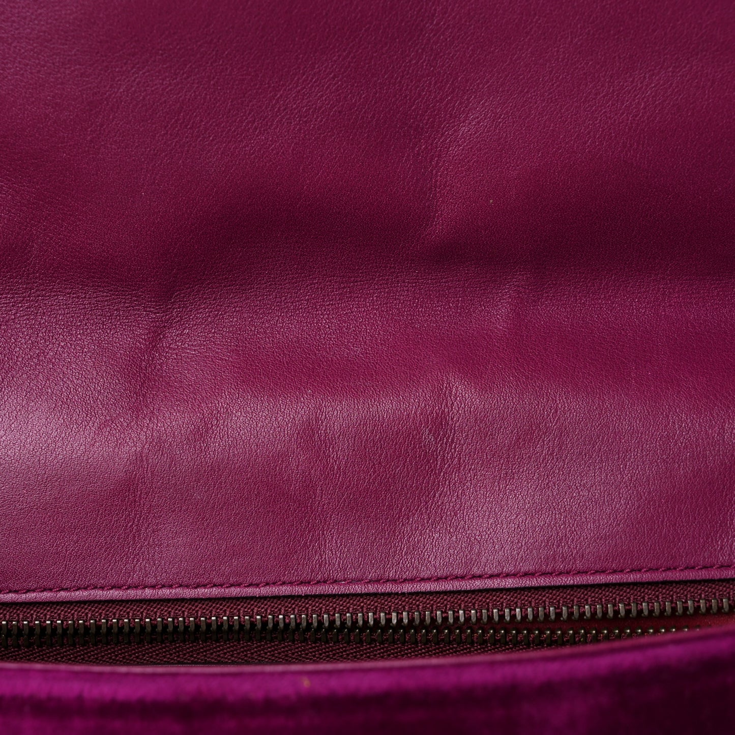 Velvet Matelasse Medium GG Marmont Shoulder Bag Fuchsia Violet Cyclamen