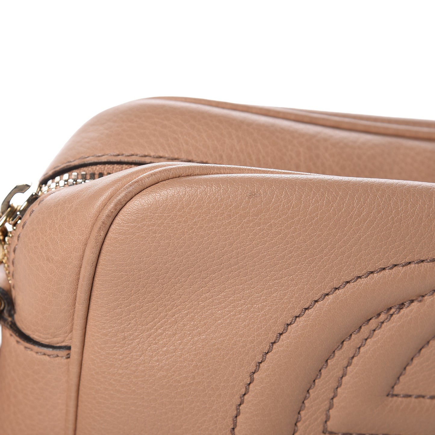 Pebbled Calfskin Small Soho Disco Bag Camelia