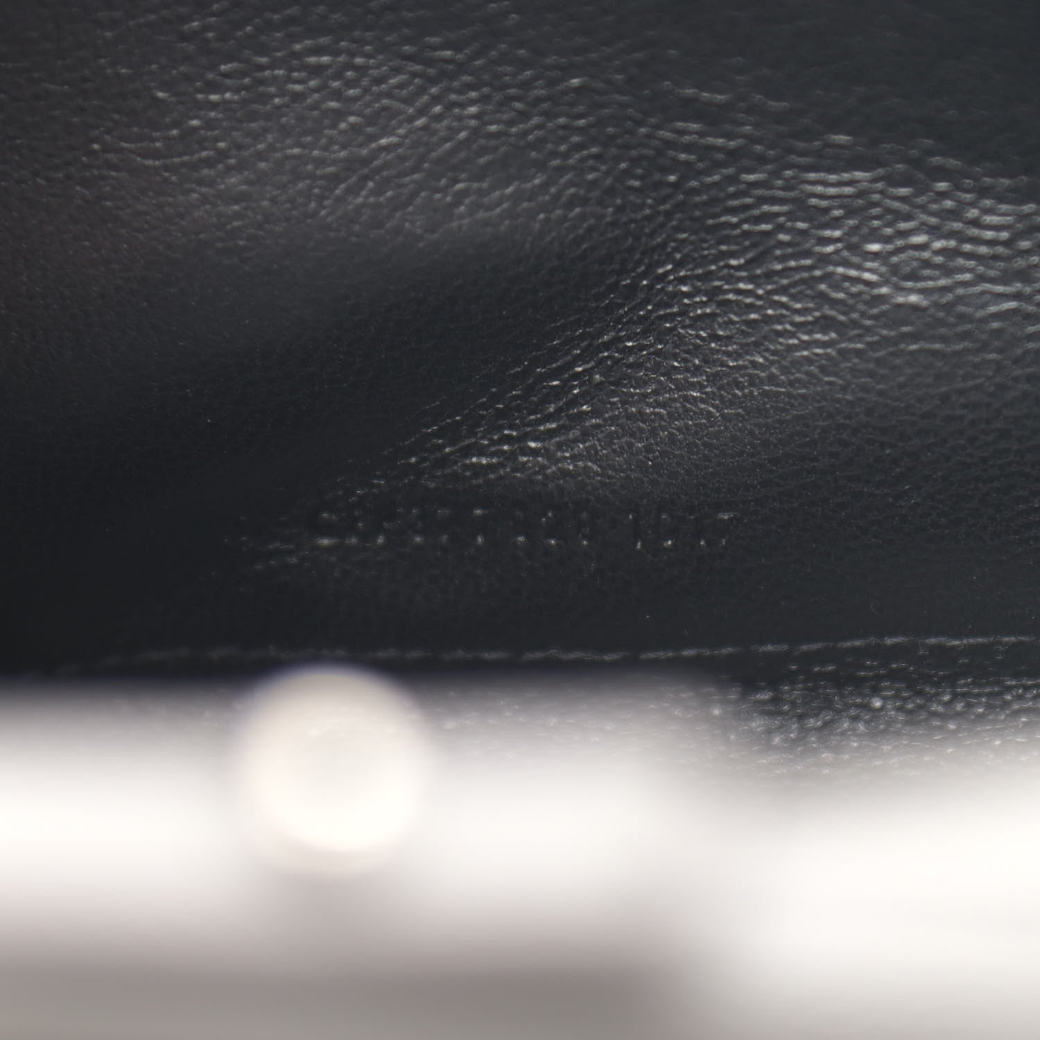 Saint Laurent Grain De Poudre Matelasse Chevron Monogram Chain Wallet Grey 7 of 10