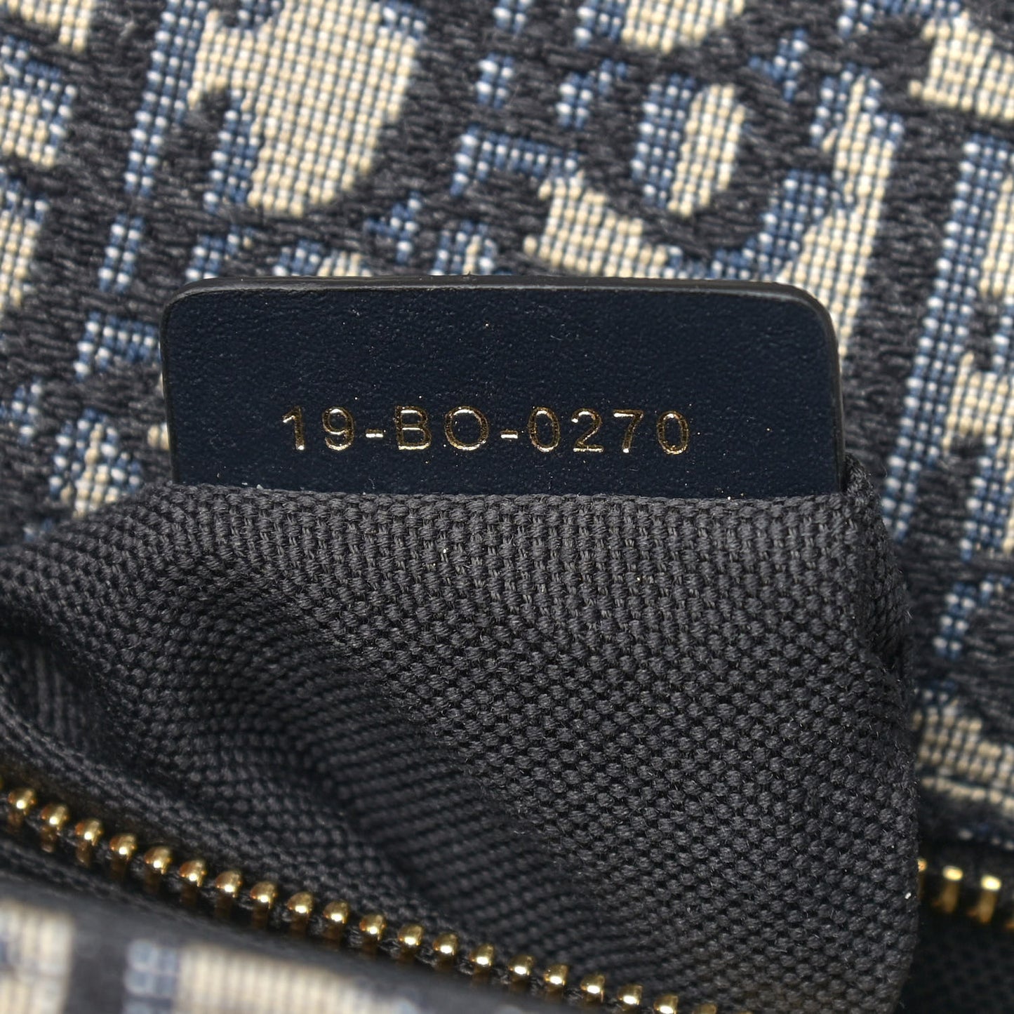 Oblique 30 Montaigne Chain Flap Bag Blue