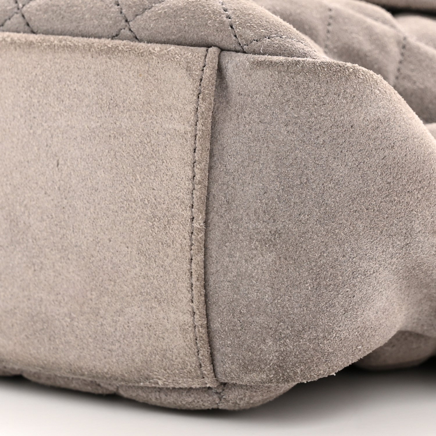 Saint Laurent Suede Mixed Matelasse Tri-Quilt Large Monogram Envelope Satchel Grey 10 of 12