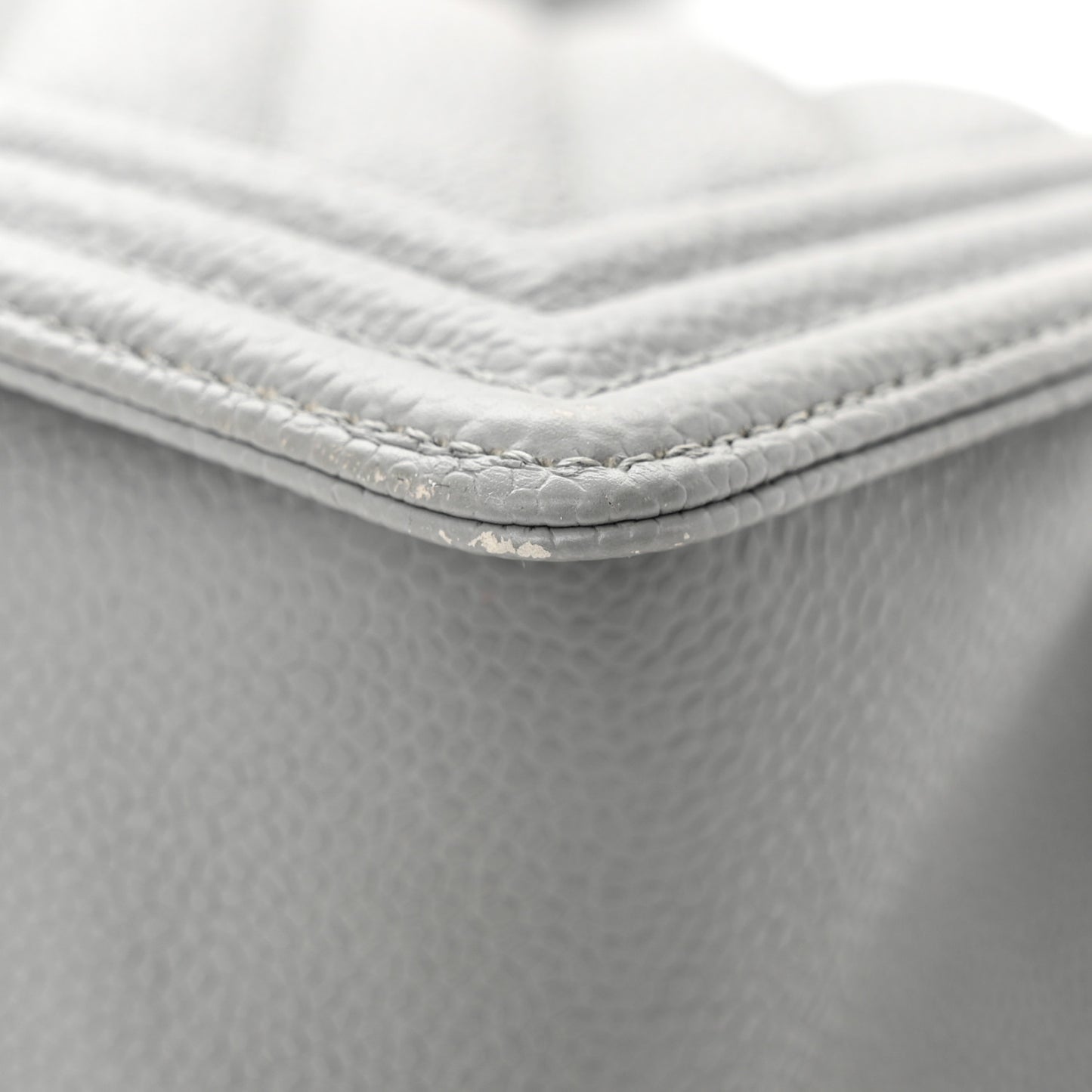 Caviar Chevron Quilted Medium Boy Flap Grey