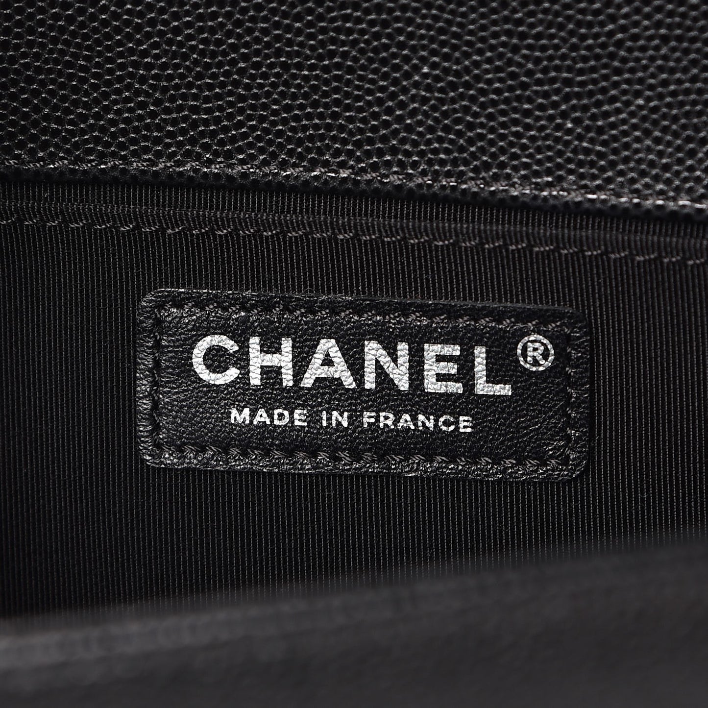 Caviar Quilted Medium Boy Flap Black